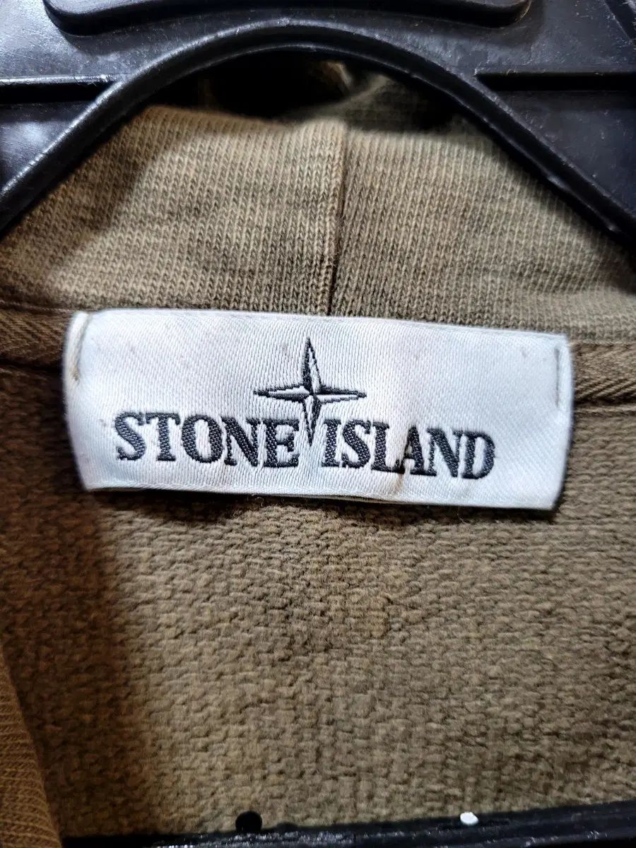 https://assets.mercari-shops-static.com/-/large/plain/2JXzpJLjaf4LRqZkooA8xq.webp@jpg