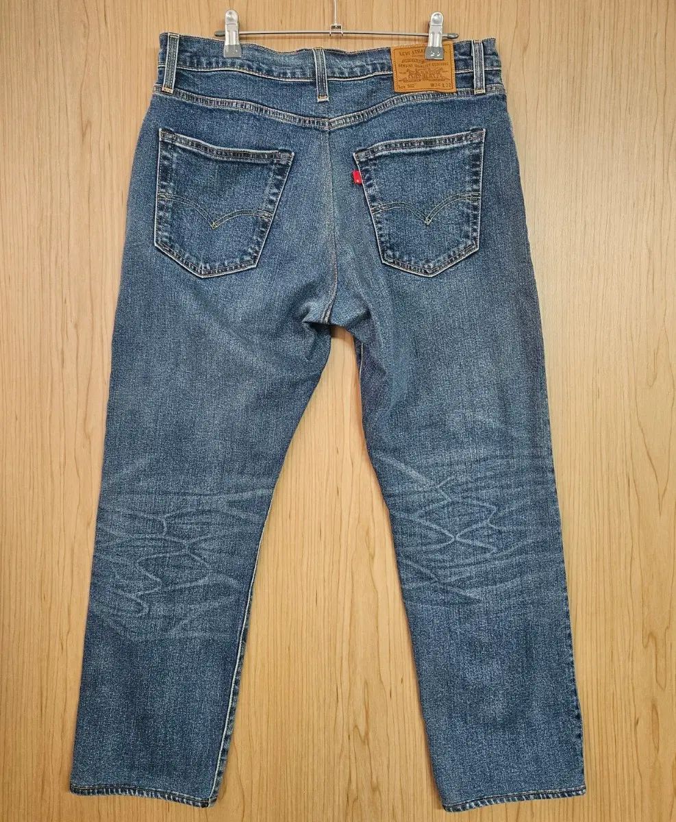 https://assets.mercari-shops-static.com/-/large/plain/2JXzwDUr3xTeMmyejpc7yz.webp@jpg