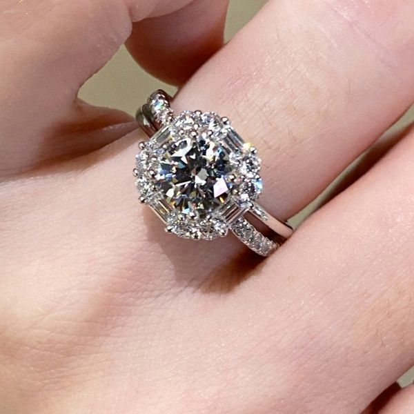 https://assets.mercari-shops-static.com/-/large/plain/2JY2gsZEdp7CRDozQQwdW7.jpg@jpg