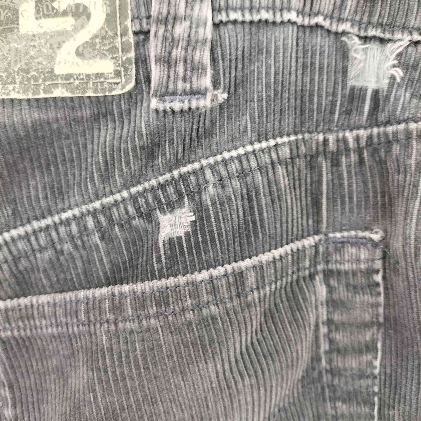 https://assets.mercari-shops-static.com/-/large/plain/2JY2wg5Pe2mCfwVWjFgAts.jpg@jpg