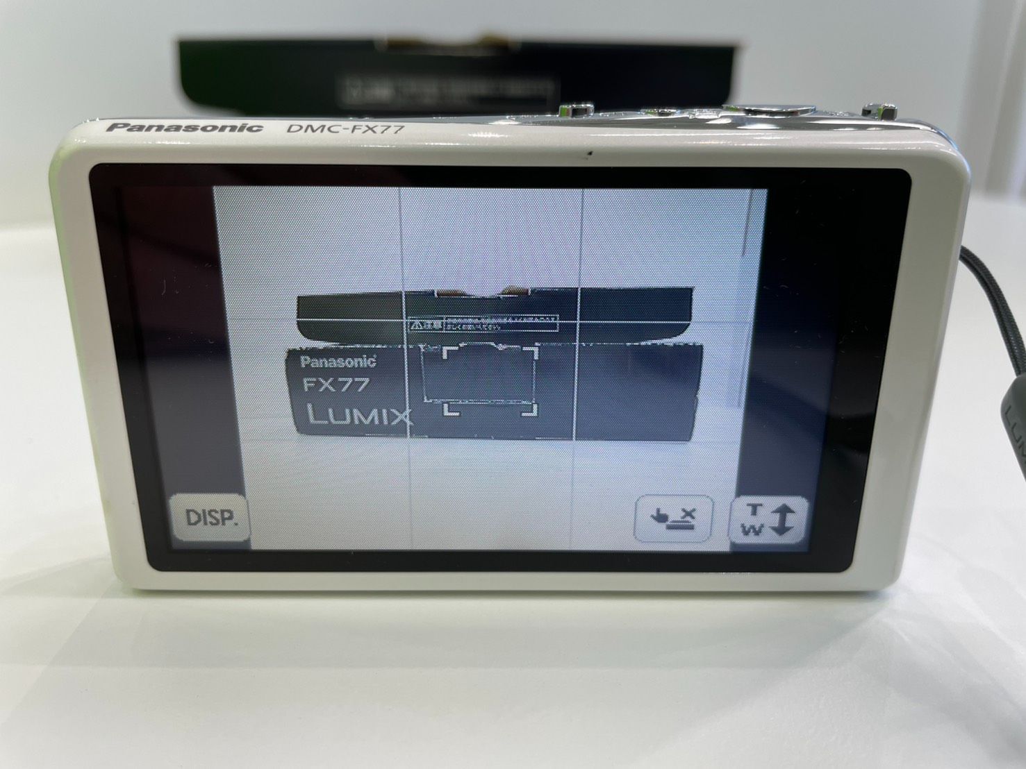 草】動作確認済! Panasonic LUMIX DMC-FX77-W ホワイト デジカメ