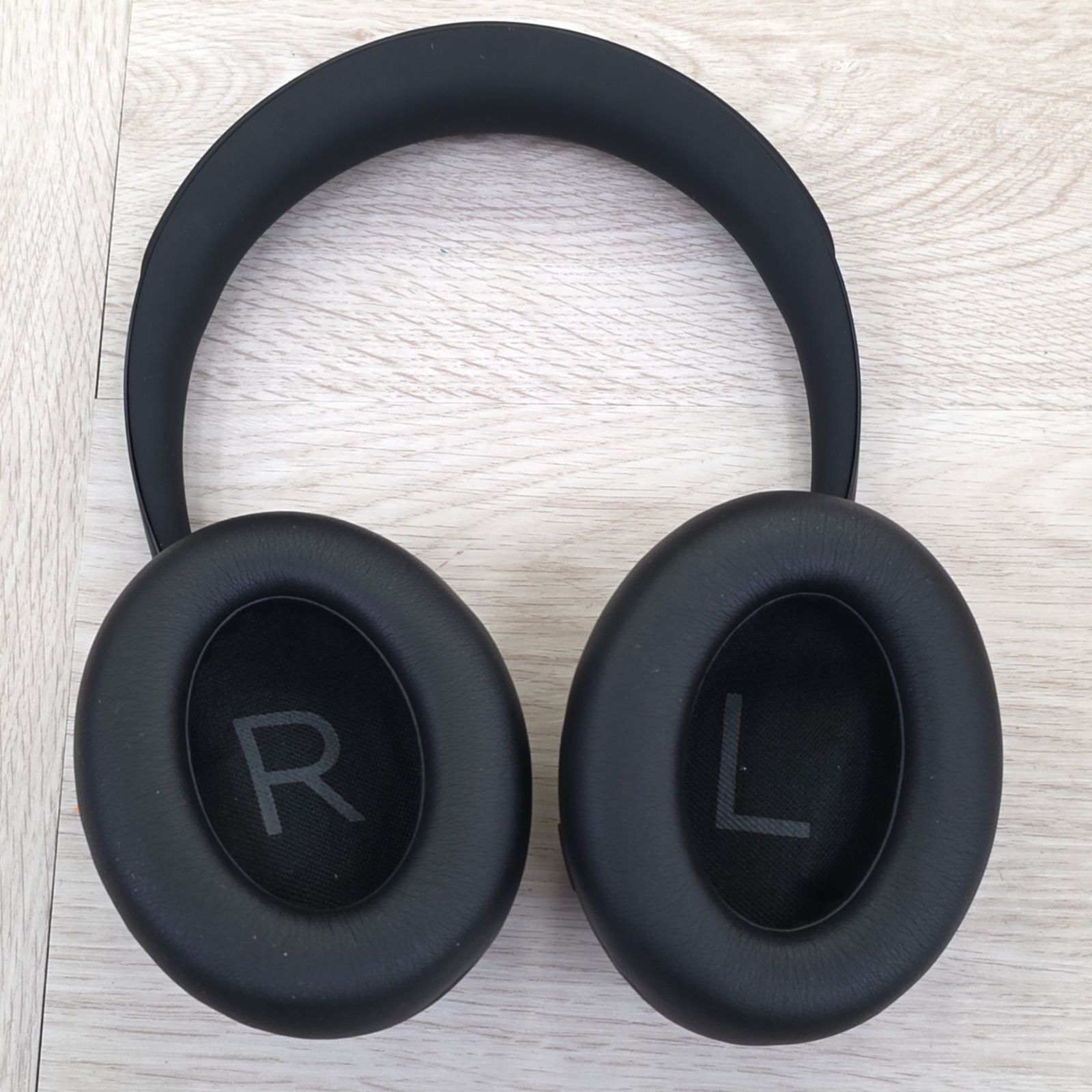 Bose Noise Cancelling Headphones 700 ワイヤレスヘッドホン ノイズ