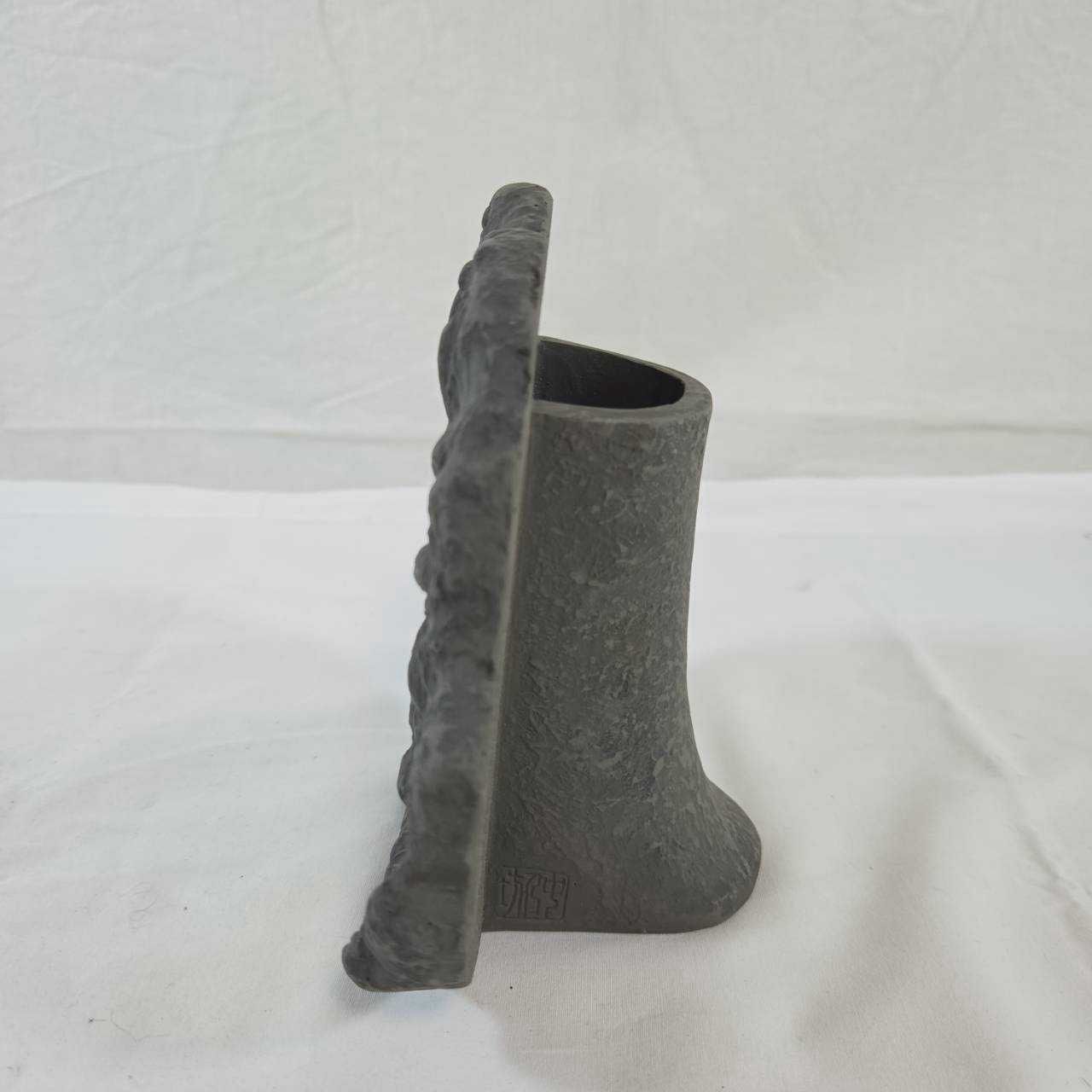 東大寺　花器　花瓶　古代瓦 古代瓦 花器 日本 瓦 蓮華文 軒丸瓦 奈良 称名寺 瓦花器 花瓶 花入