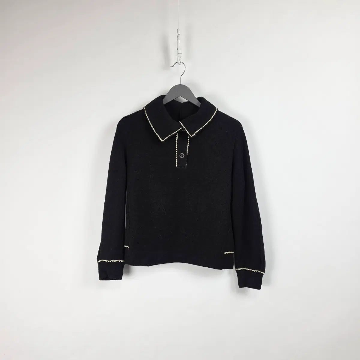 SJ SJ ブラック KARA（カラ） ニットTシャツ レディース 95 261012
