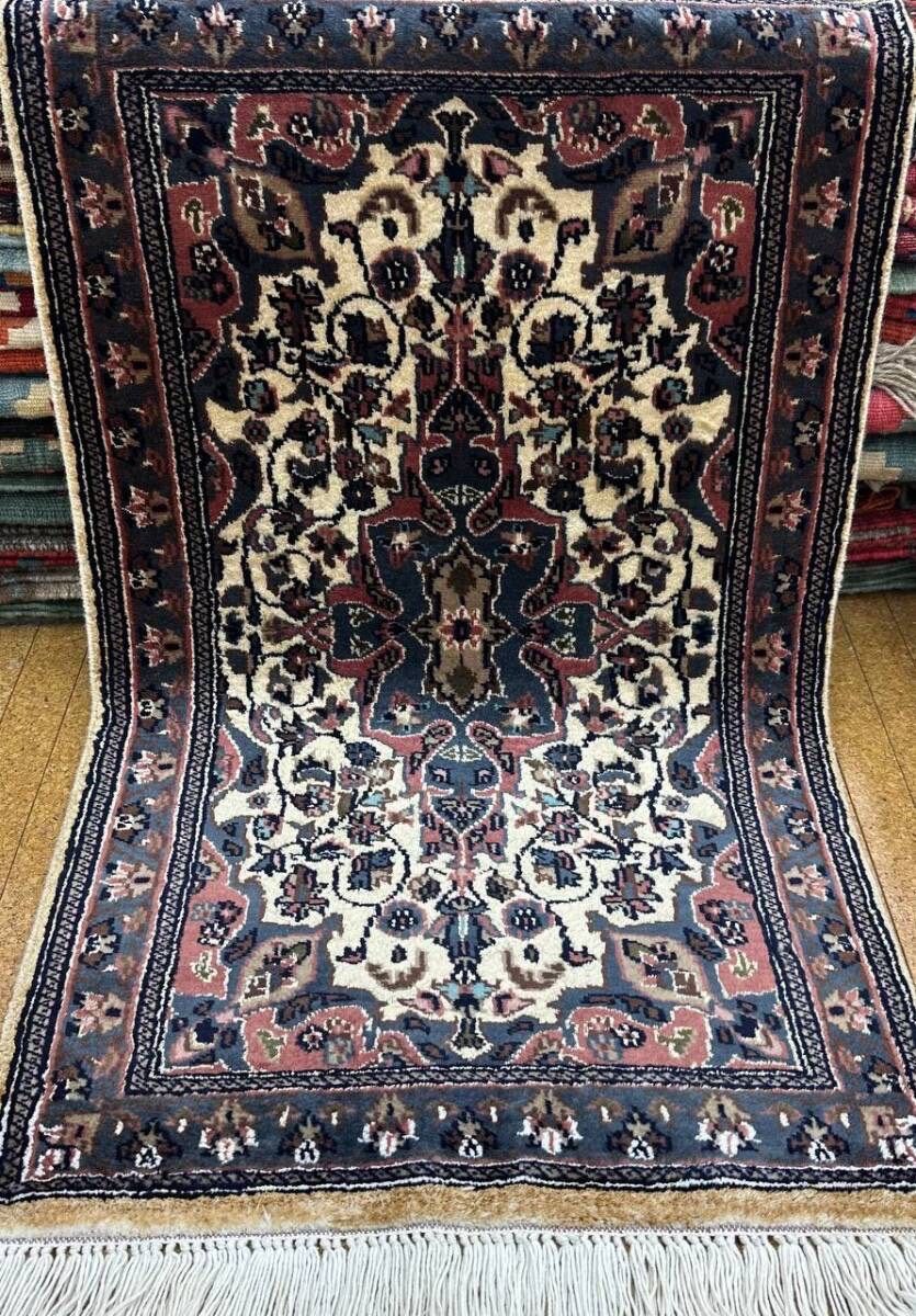 手織り】パキスタン産 ウール＆シルク ラグ 97×63cm 高級 絨毯 玄関