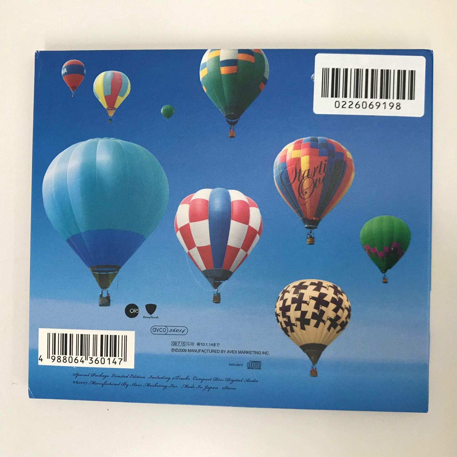 https://assets.mercari-shops-static.com/-/large/plain/2JY3DerBcc68RwhUUemG26.jpg@jpg