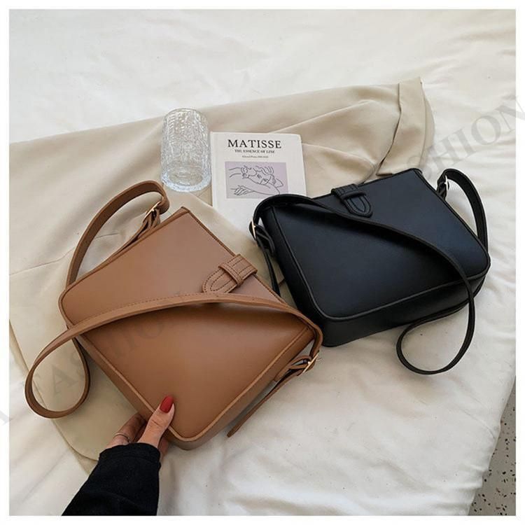 https://assets.mercari-shops-static.com/-/large/plain/2JY3LkQVpUYwRDi223QF3R.jpg@jpg