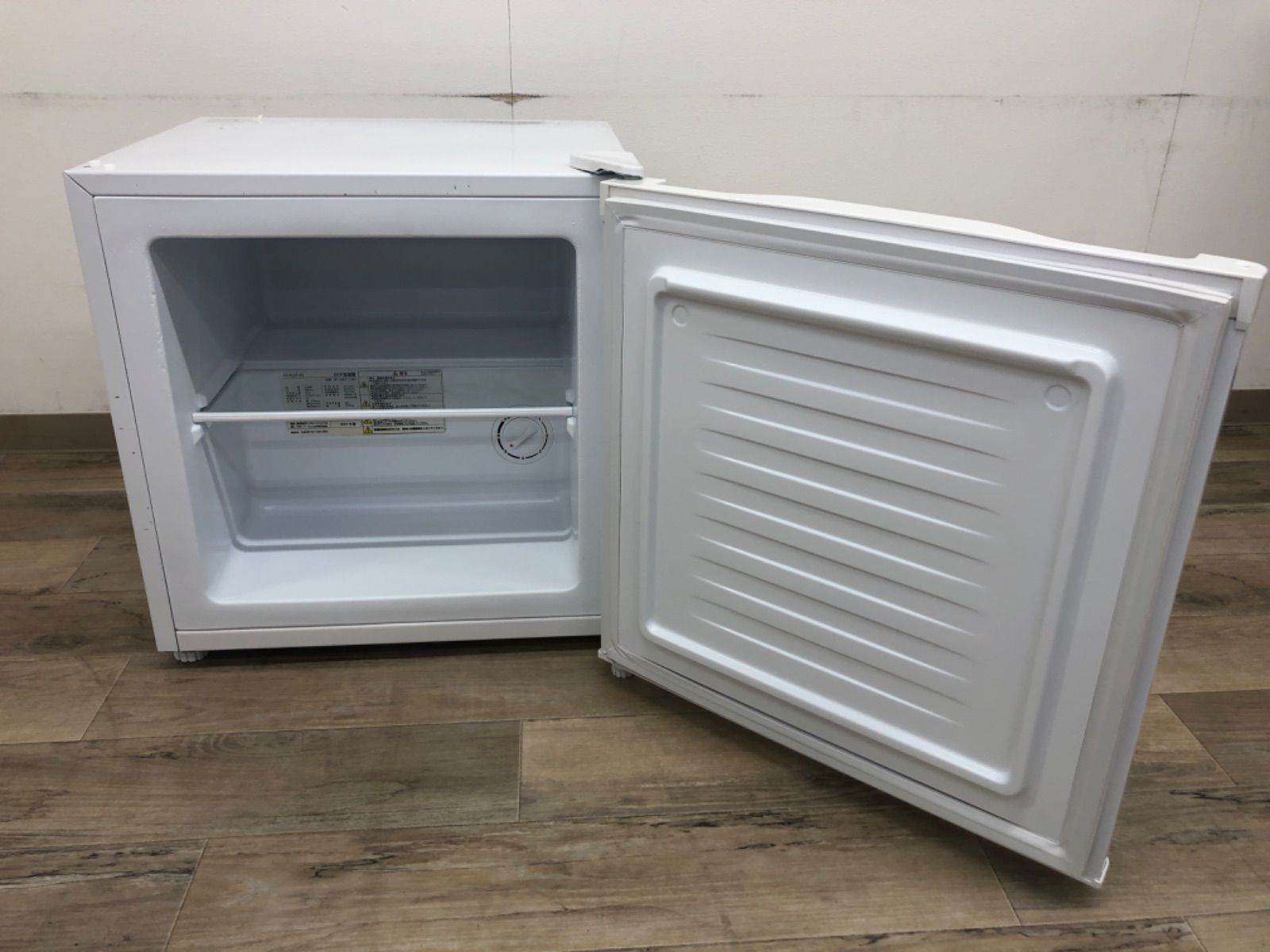 冷凍庫＞ s!mplus 2019年製 32L 1ドア冷凍庫 直冷式 SP-32LF1-WH