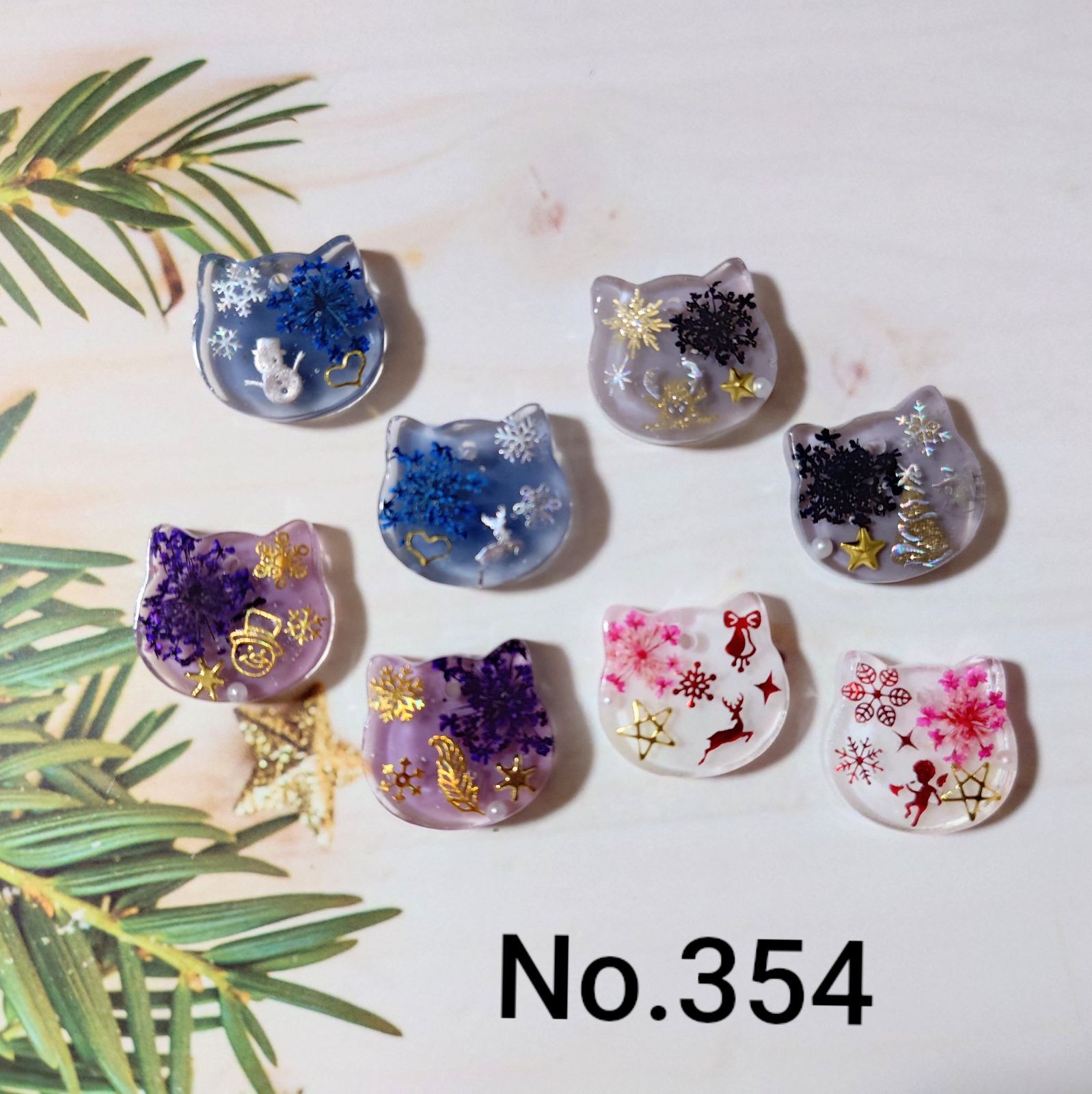 レジン カボション ハンドメイド 穴あきパーツ 猫ちゃん 雪柄