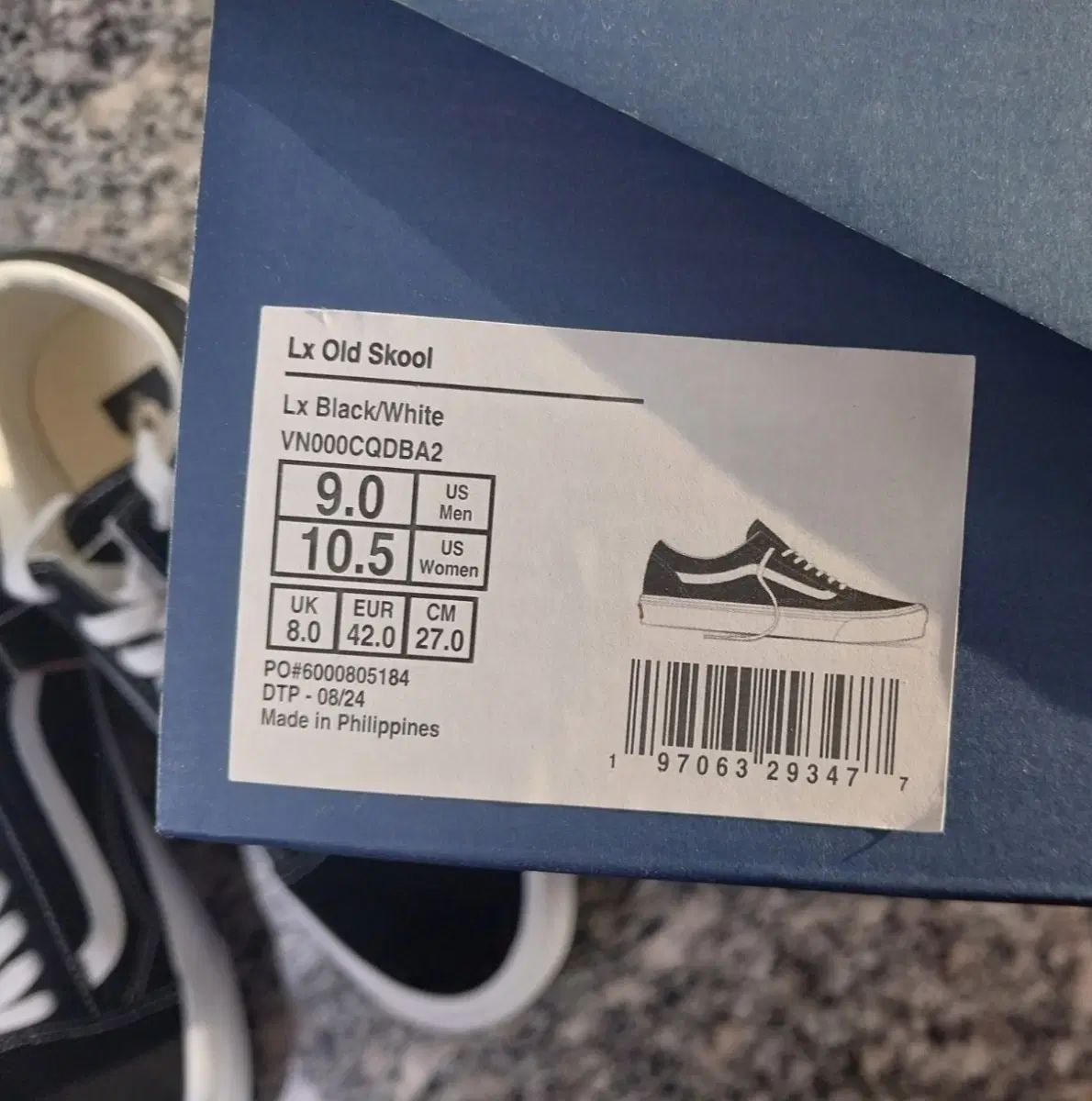 https://assets.mercari-shops-static.com/-/large/plain/2JY3R7LWjLeDrMaHyS37ar.webp@jpg