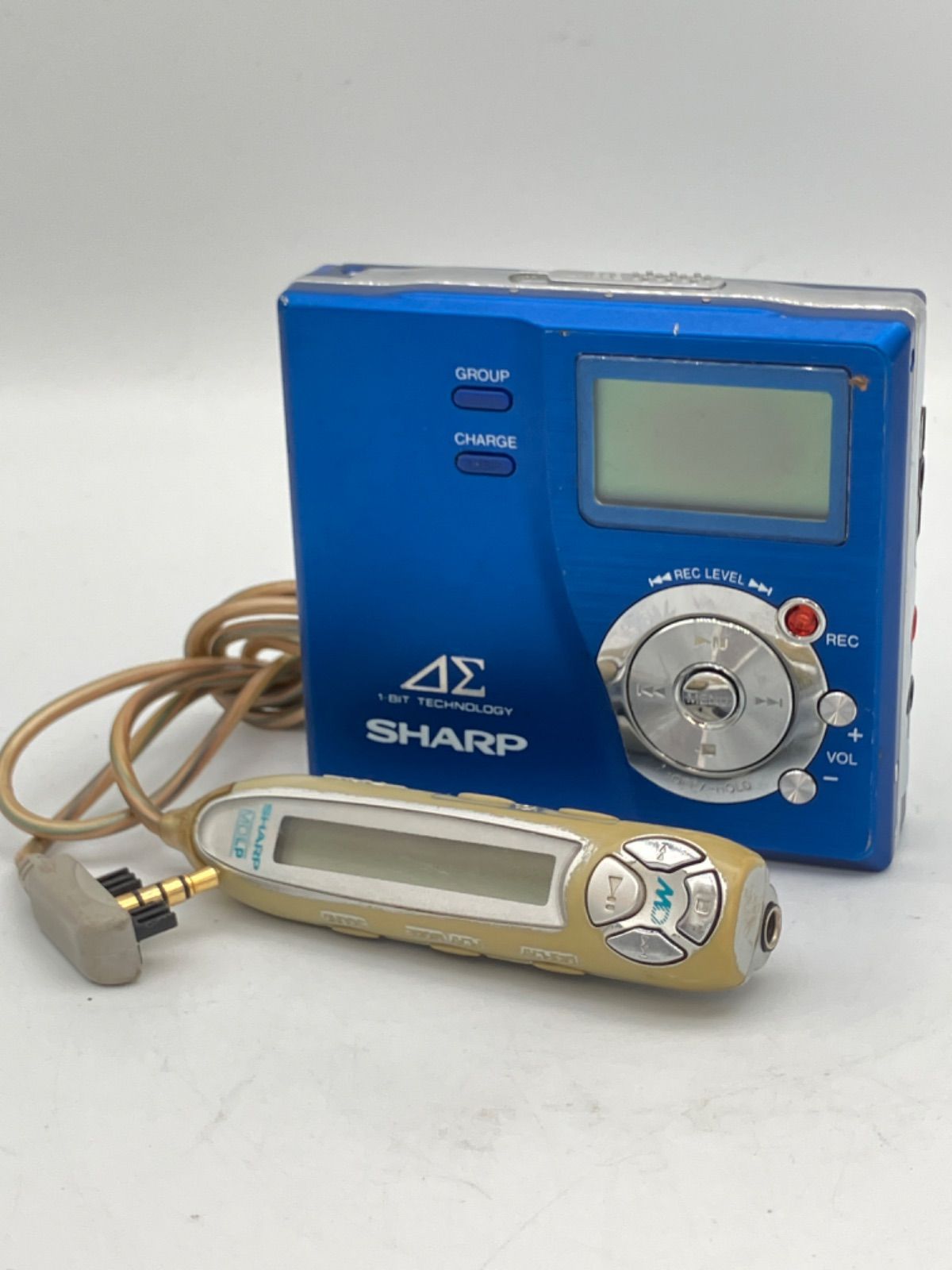 □ SHARP シャープ MD-DR77-A ポータブルMDレコーダー - メルカリ