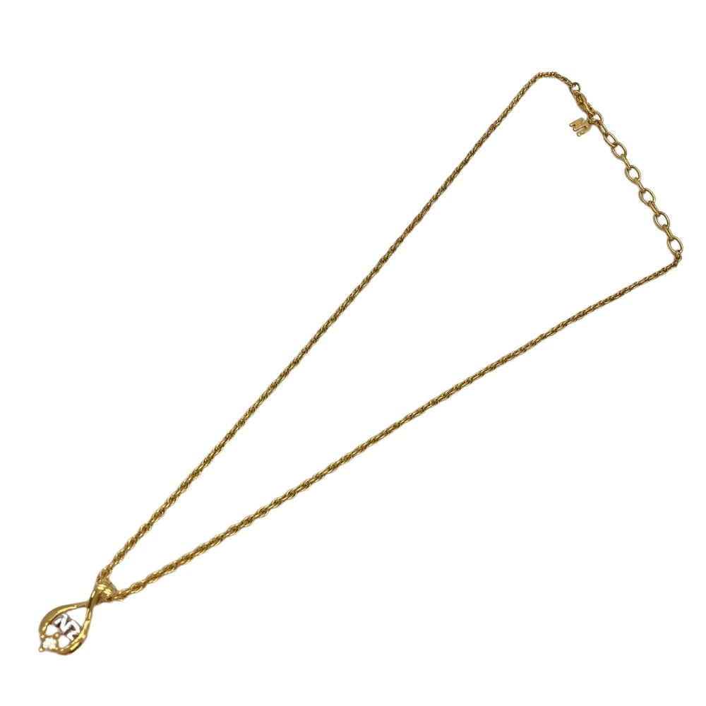 https://assets.mercari-shops-static.com/-/large/plain/2JY3XgVmV9rHXZJzeVM2r4.jpg@jpg