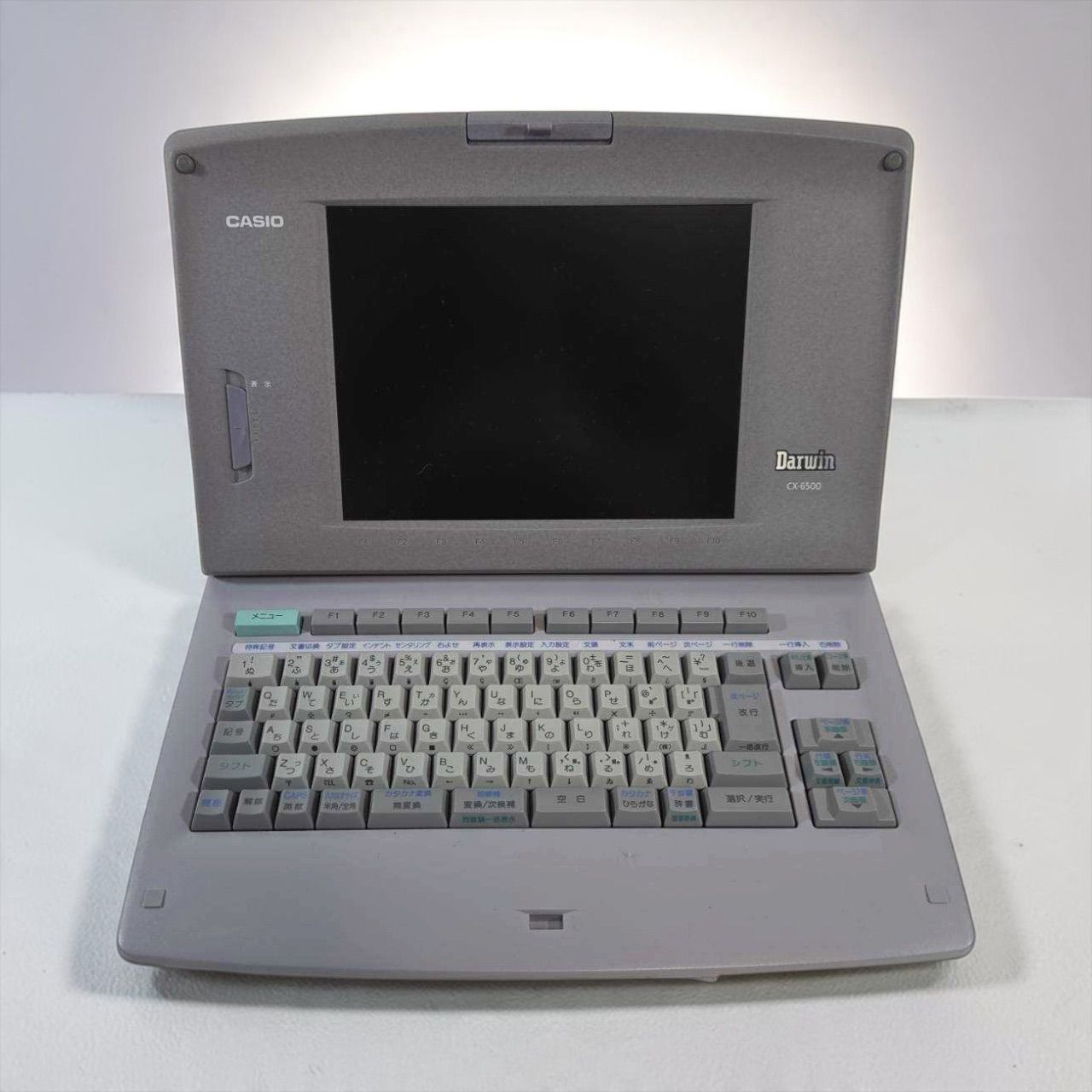 CASIO カシオ Darwin ダーウィン CX 6500 日本製 ワープロ ワードプロセッサー レトロPC 電子機器 事務機器 文房具 ビジネス 当時物 キャリングバッグ マウス付属 動作品　【Y0903-2】 7,546円