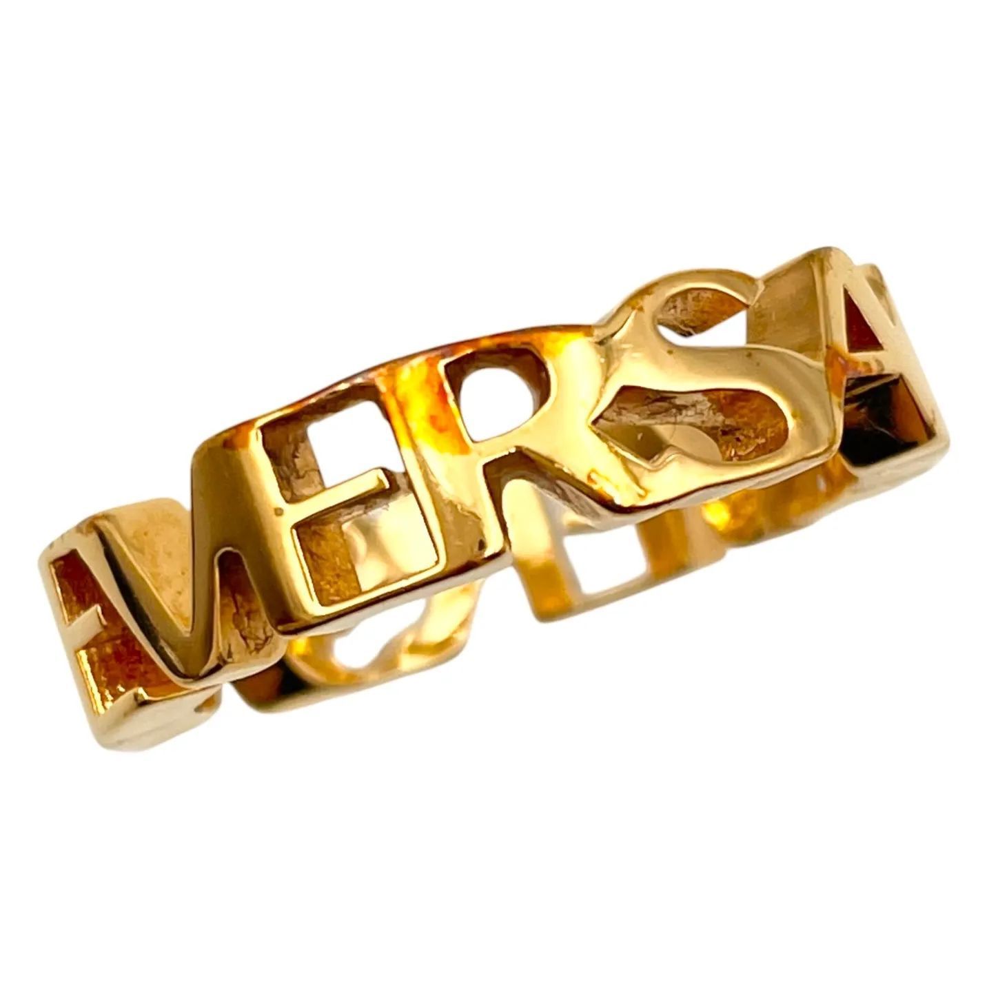 VERSACE ロゴリング ヴェルサーチ 指輪　 ゴールド　19号　新品未使用 箱 VERSACE ヴェルサーチ リング 指輪 アクセサリー ゴールド カラー