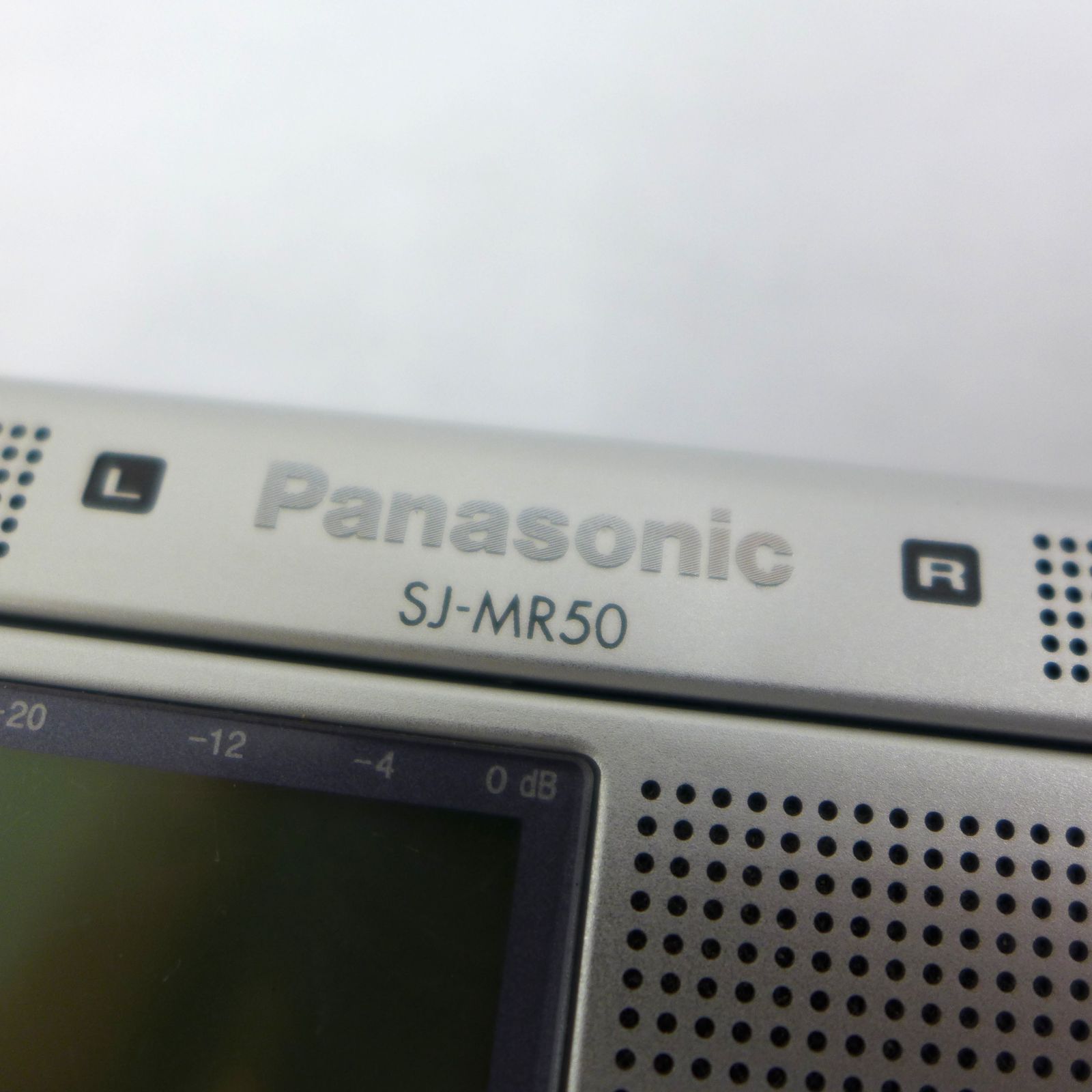 ジャンク Panasonic パナソニック ポータブル MDプレーヤー SJ-MR50-S