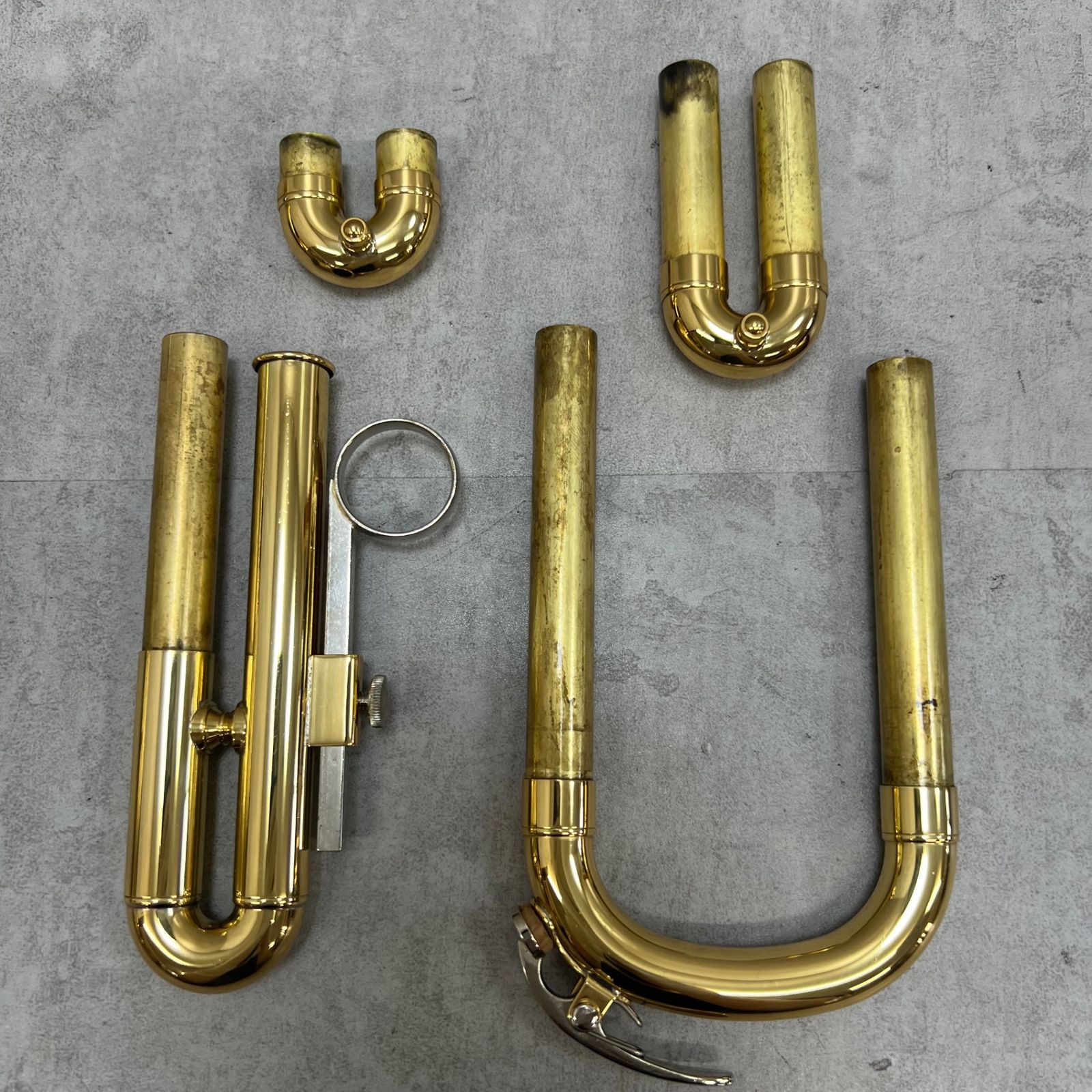美品 ヤマハ B♭トランペット YTR-1335 ゴールドラッカー 純正