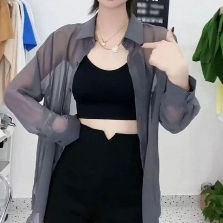 https://assets.mercari-shops-static.com/-/large/plain/2JY3pMKhfgmqt2fXJ8n4Df.jpg@jpg