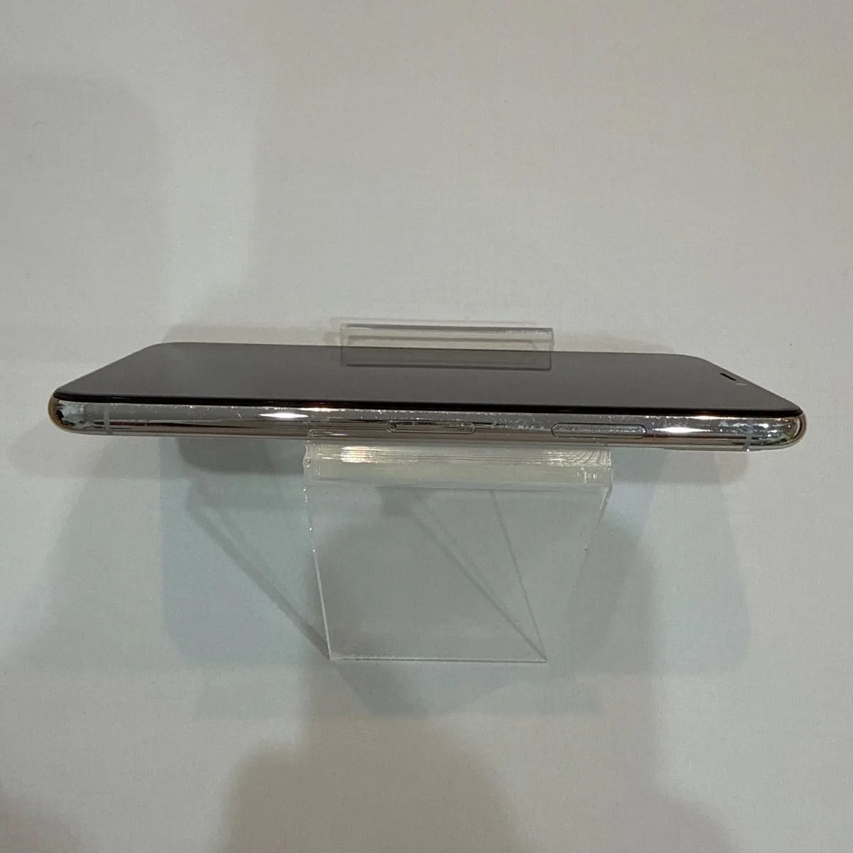 iPhone X 64GB シルバー SIMフリー 美品 - メルカリ