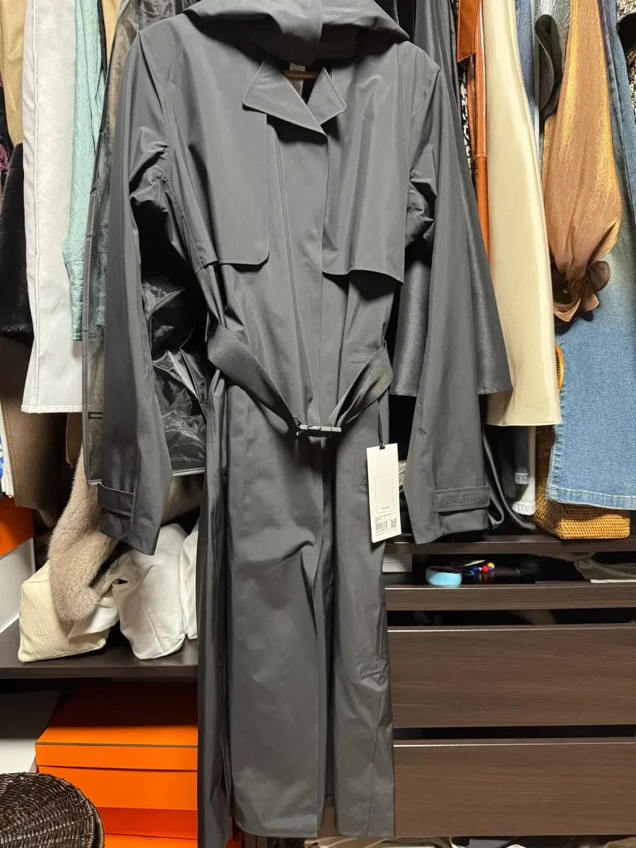 lululemon ルルレモン トレンチコート 4 (新品)