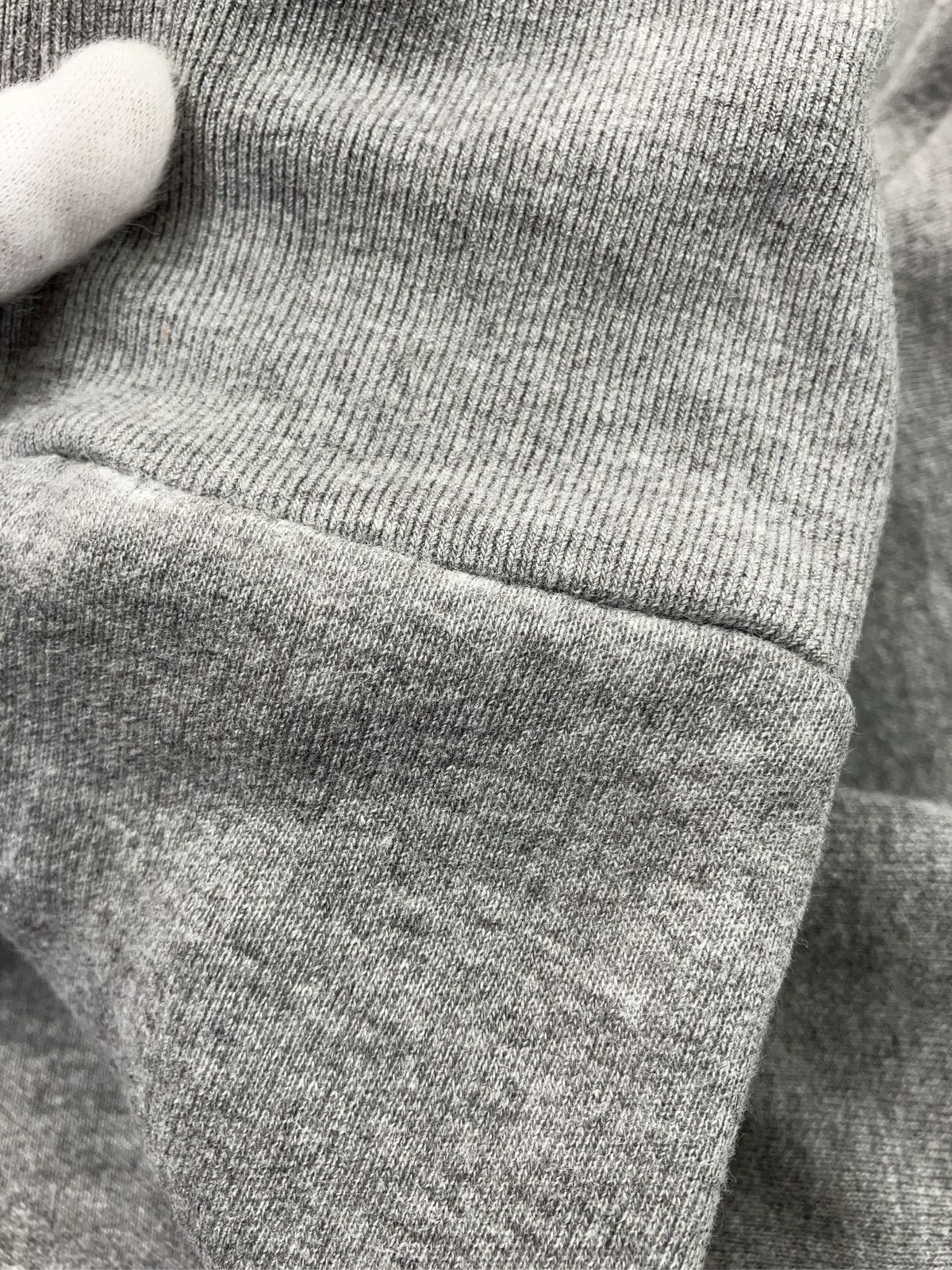 https://assets.mercari-shops-static.com/-/large/plain/2JY4CXvJDnwm5nG93YP776.jpg@jpg