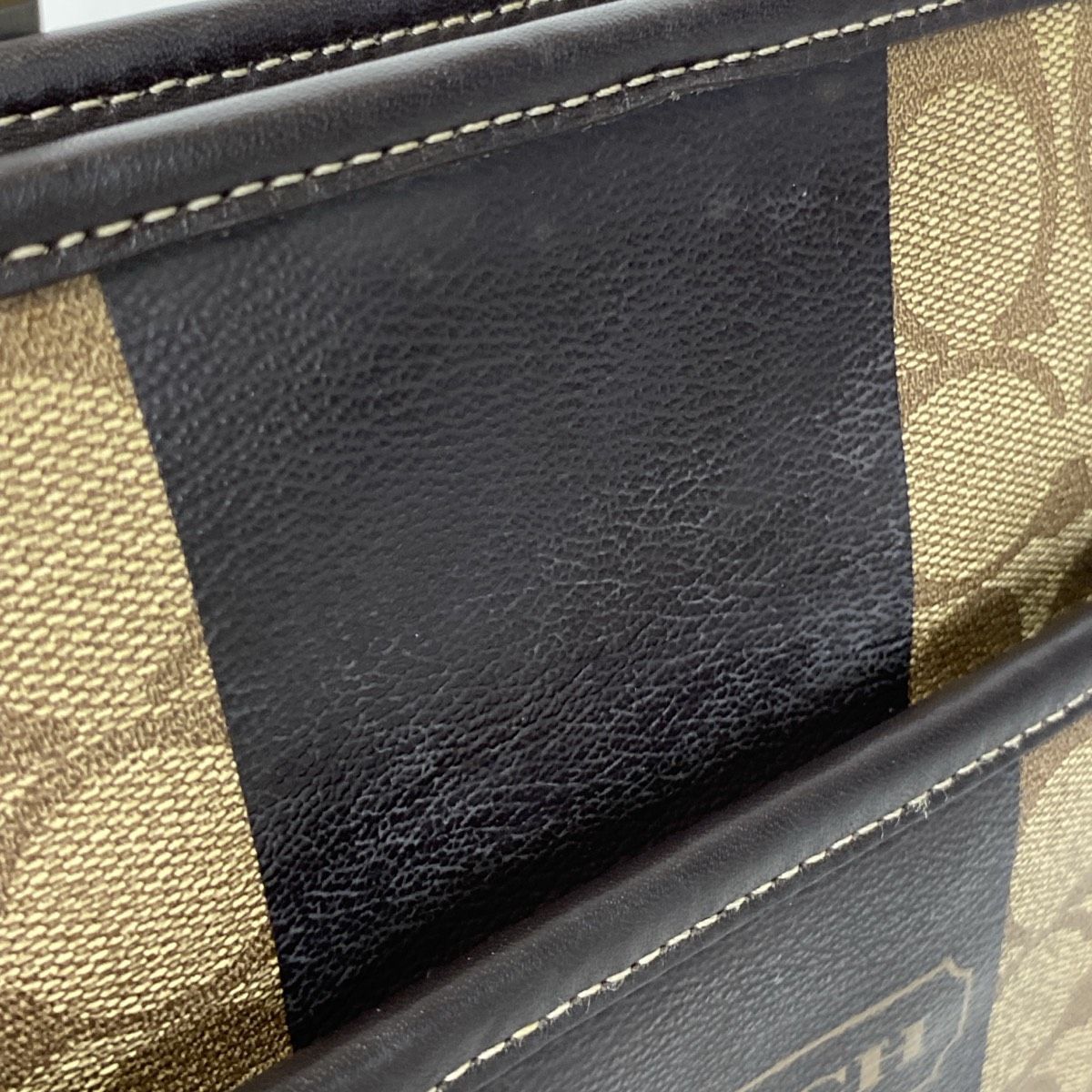 COACH/コーチ シグネチャー ショルダーバッグ F70562 ブラウン/茶 斜め