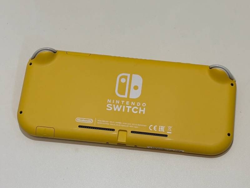 Nintendo Switch Lite イエロー HDH-001 スイッチライト 動作確認ok