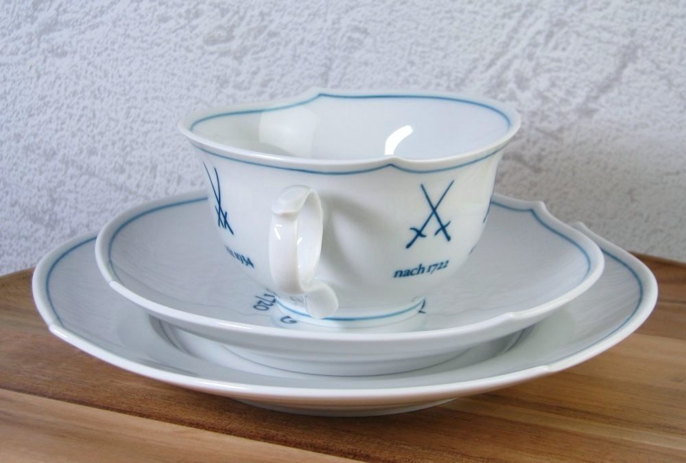 マイセン MEISSEN 歴代双剣マーク カップ＆ソーサートリオ 極美品