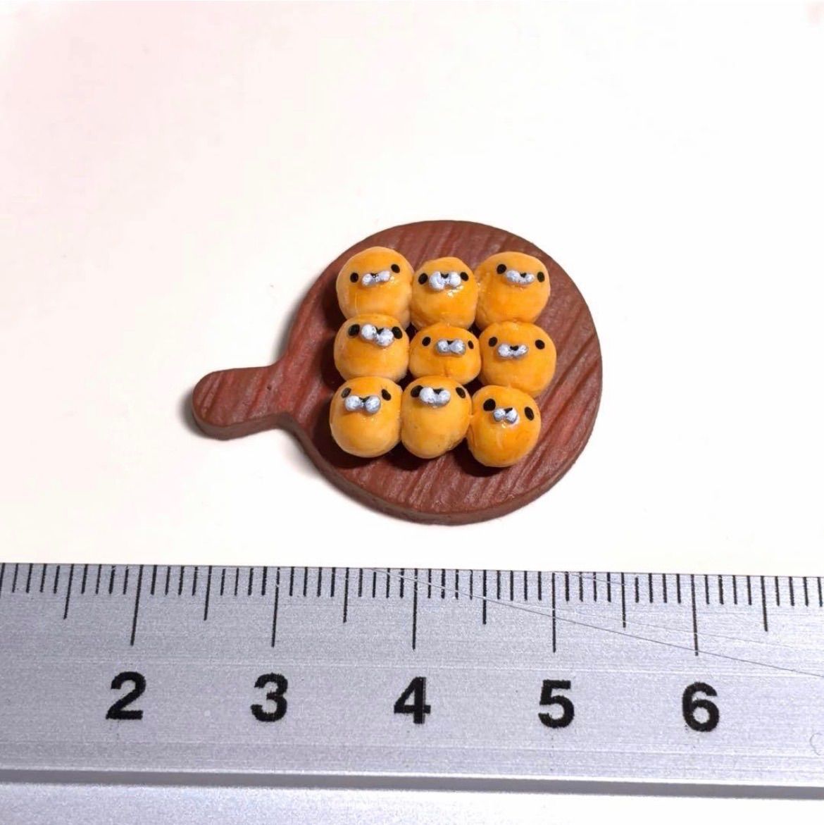 https://assets.mercari-shops-static.com/-/large/plain/2JY4YHHgi9QrrBF3yNaDrG.jpg@jpg