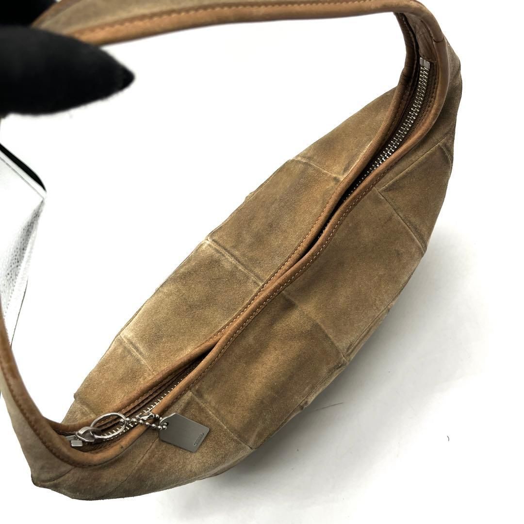 https://assets.mercari-shops-static.com/-/large/plain/2JY4j5XaQPVVLz3BL2FFaQ.jpg@jpg