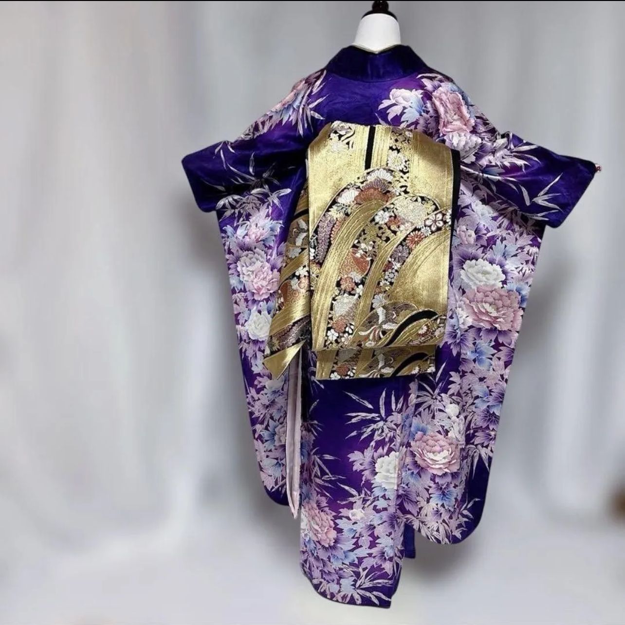 振袖 フルセット 友禅 刺繍 紫 牡丹 花柄 美品袋帯 - メルカリ