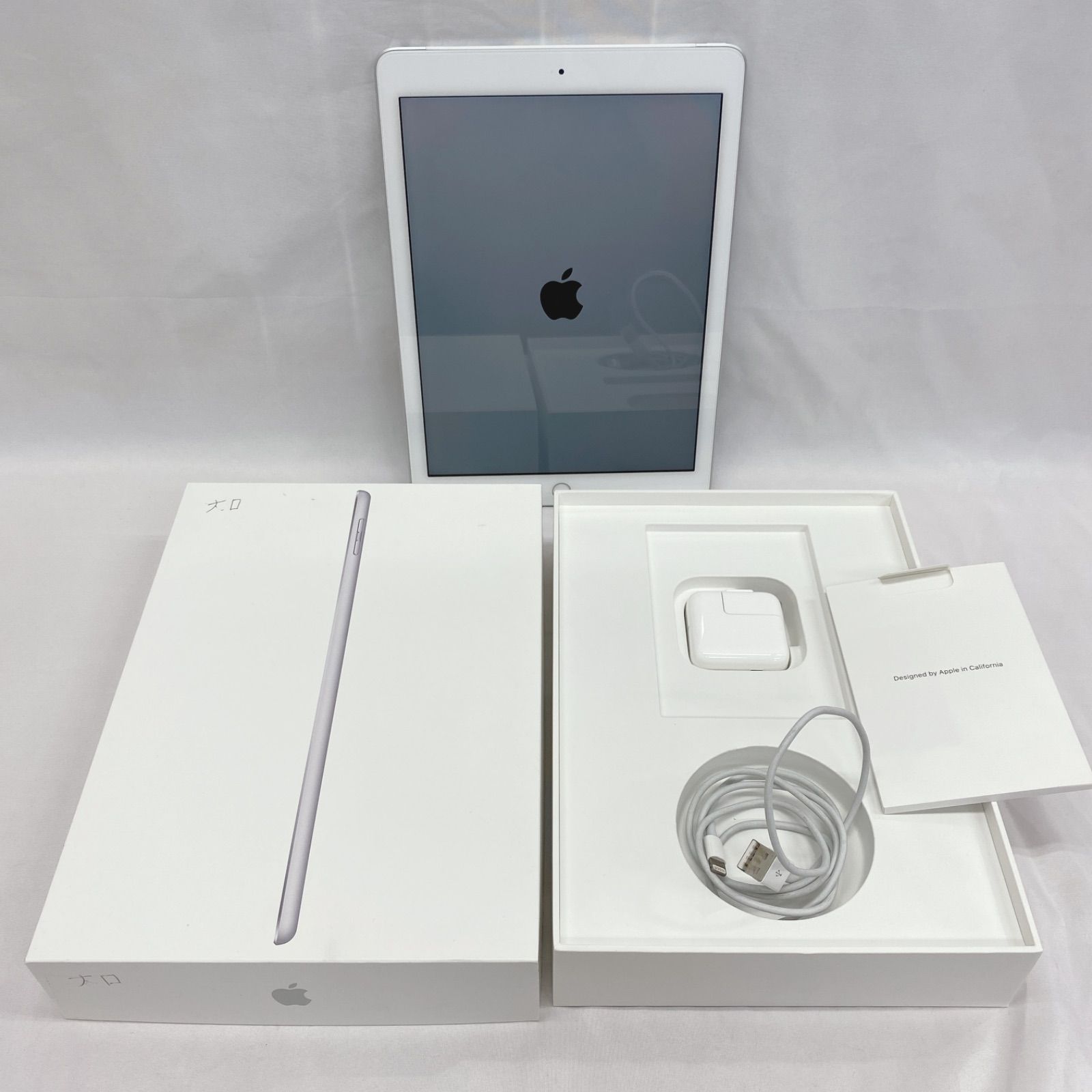 docomo iPad 第6世代 32GB シルバー ジャンク - メルカリ
