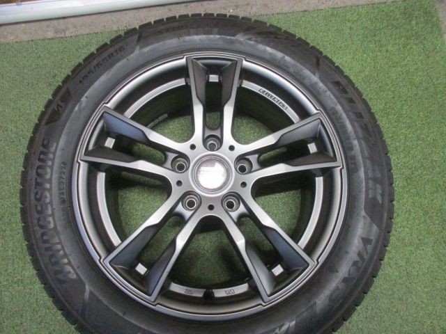 現行F65.66.67MINIにケレナーズ+195/55R16新品溝スタッドレス 中古】 送料込み ケレナーズスポーツ （ハブ径66.6） 195/55R16