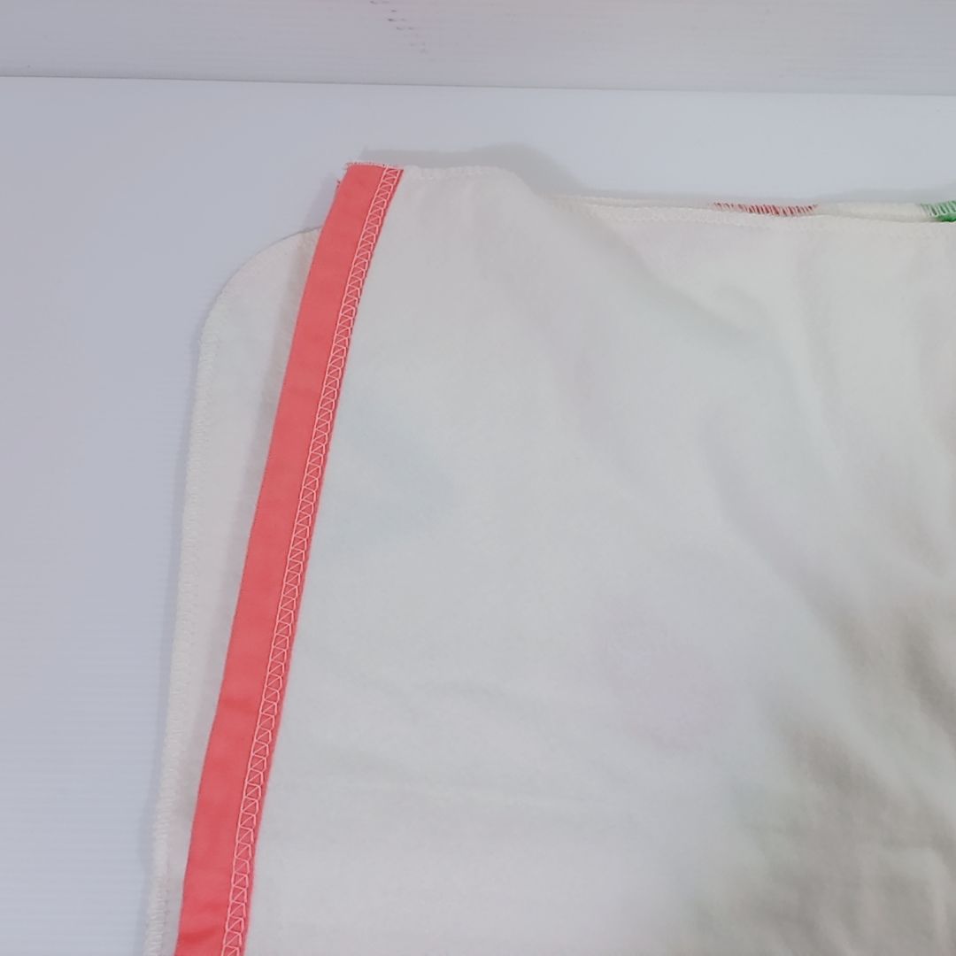 https://assets.mercari-shops-static.com/-/large/plain/2JY5sTy5eRqgyiSU6VdBBb.jpg@jpg