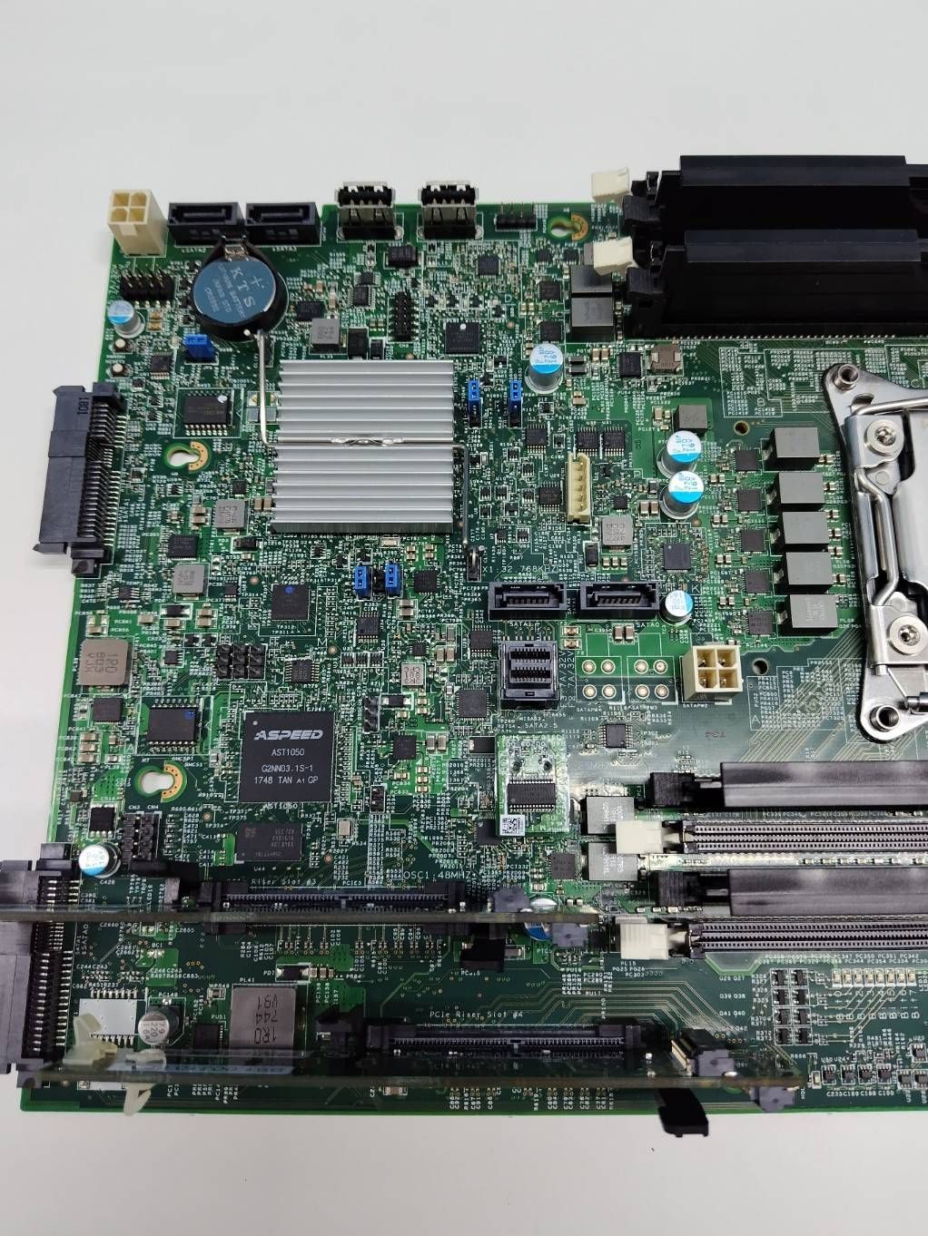 ジャンク】サーバー用マザーボード Intel Xeon E5-2673V4/SR2KE 2.30