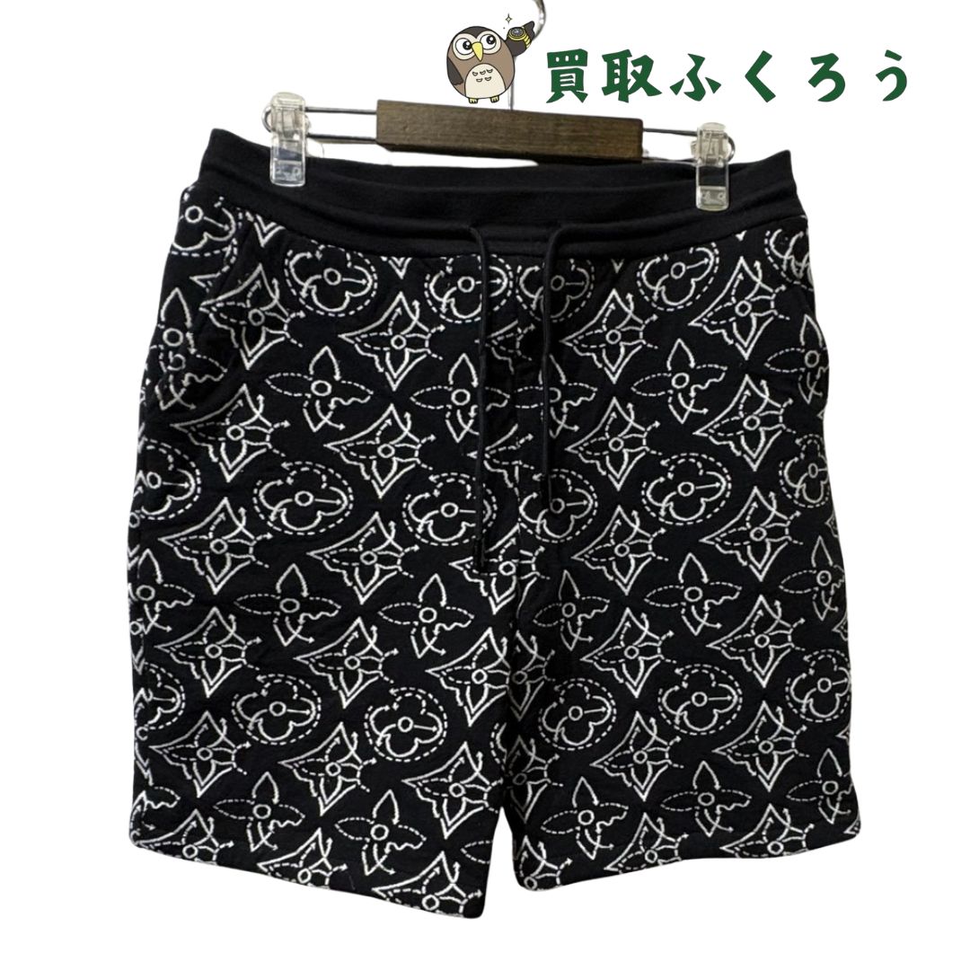 ルイヴィトン　LOUIS VUITTON　LOUIS VUITTON × NBA　フラワー キルテッド ショーツ　NBAショーツ　Mサイズ　ブラック　キルティング モノグラム 48,000円