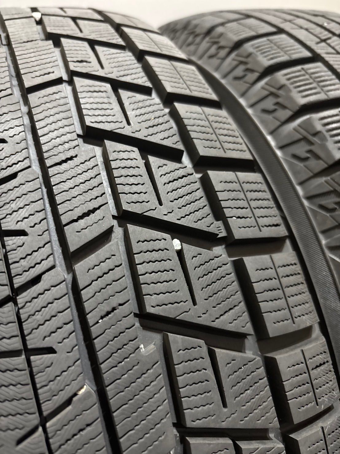 ☆215/60R16 YOKOHAMA/ice GUARD iG60 22年製 スタッドレス 4本