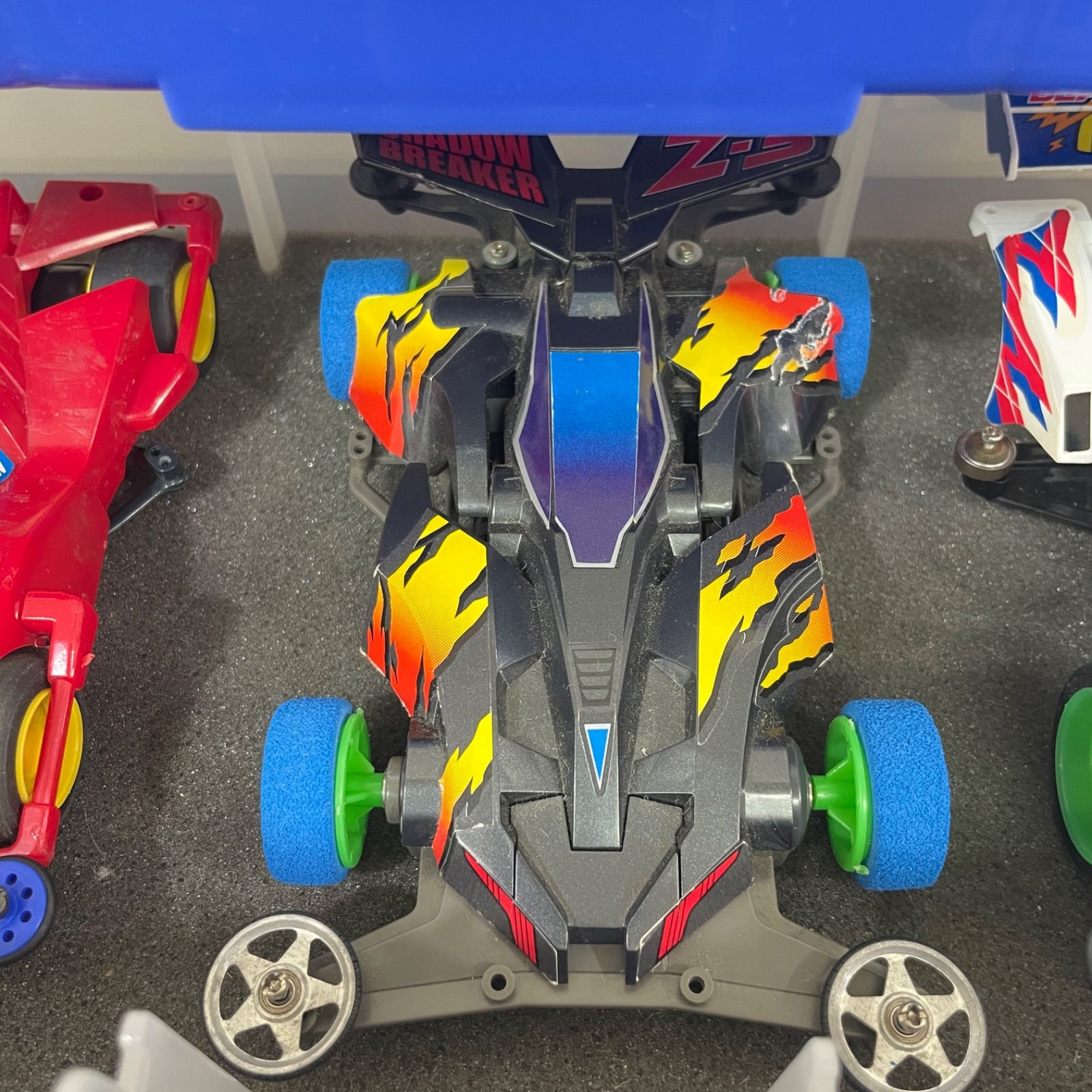 タミヤ ミニ四駆 パーツ大量まとめ売り モーター タイヤ ホイール等ケース付 レア】TAMIYA タミヤ ミニ四駆 専用ボックス ケース入り まとめ売り