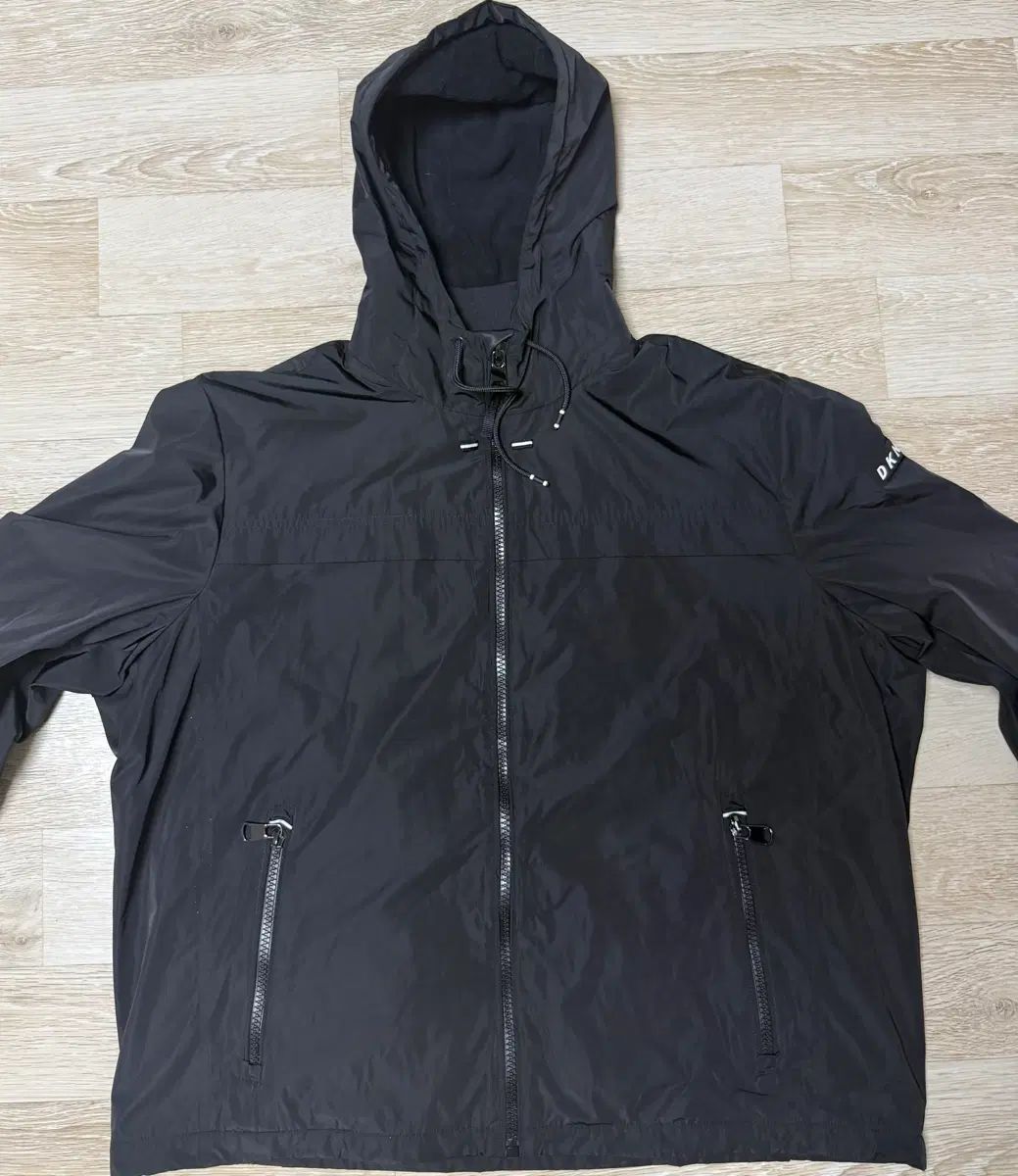 DKNY スポーツ ウィンドブレーカー ジャケット
