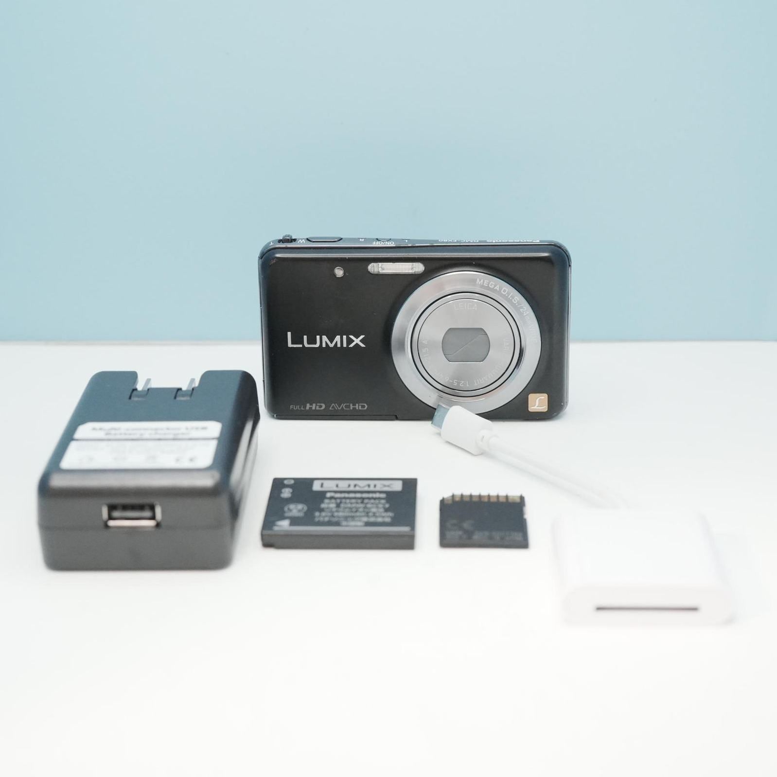 Panasonic LUMIX DMC-FX80 デジカメ スマホ転送OK フルセット 美品