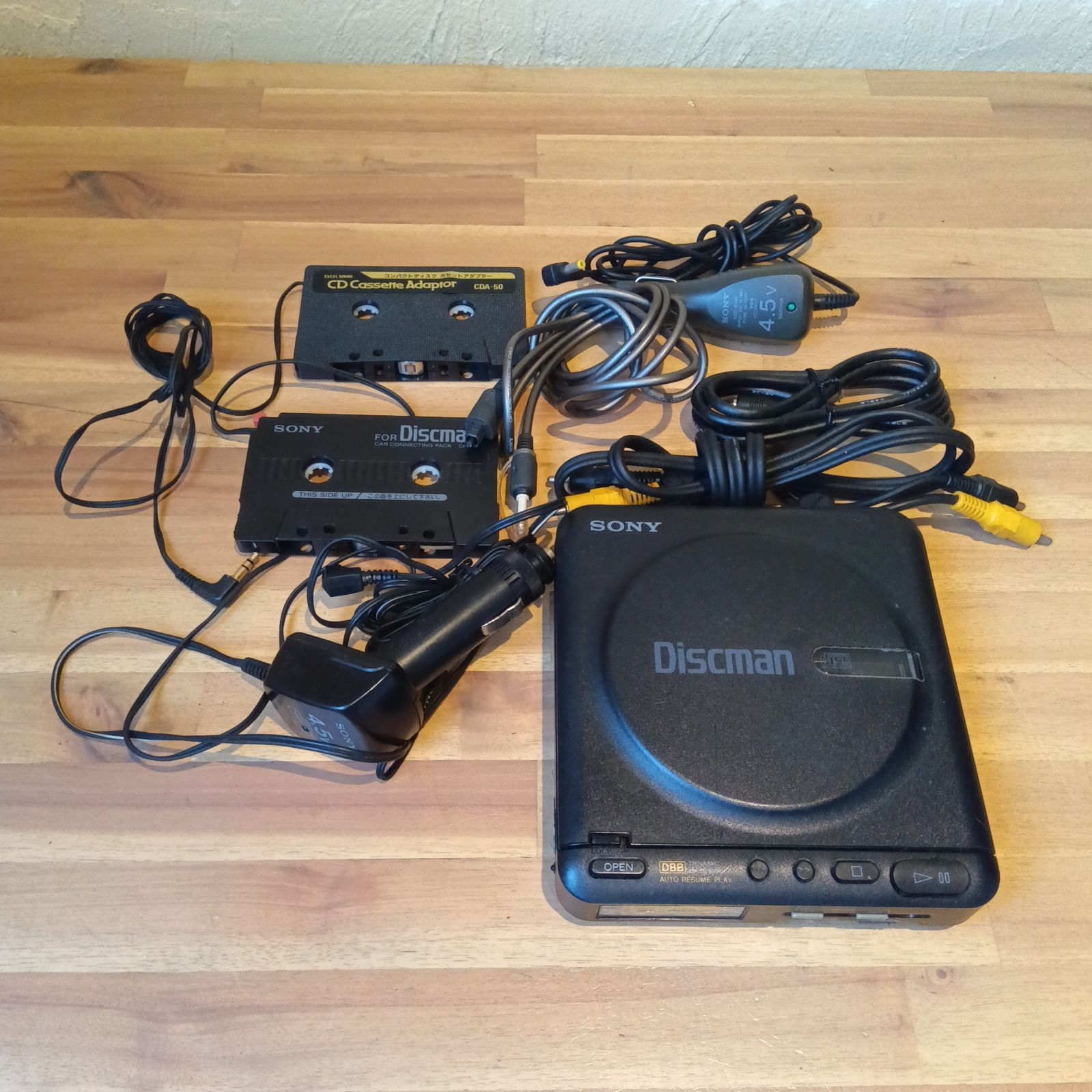 ジャンク SONY Discman D-22 CPA-6 CDA-50 ポータブルCDプレイヤー