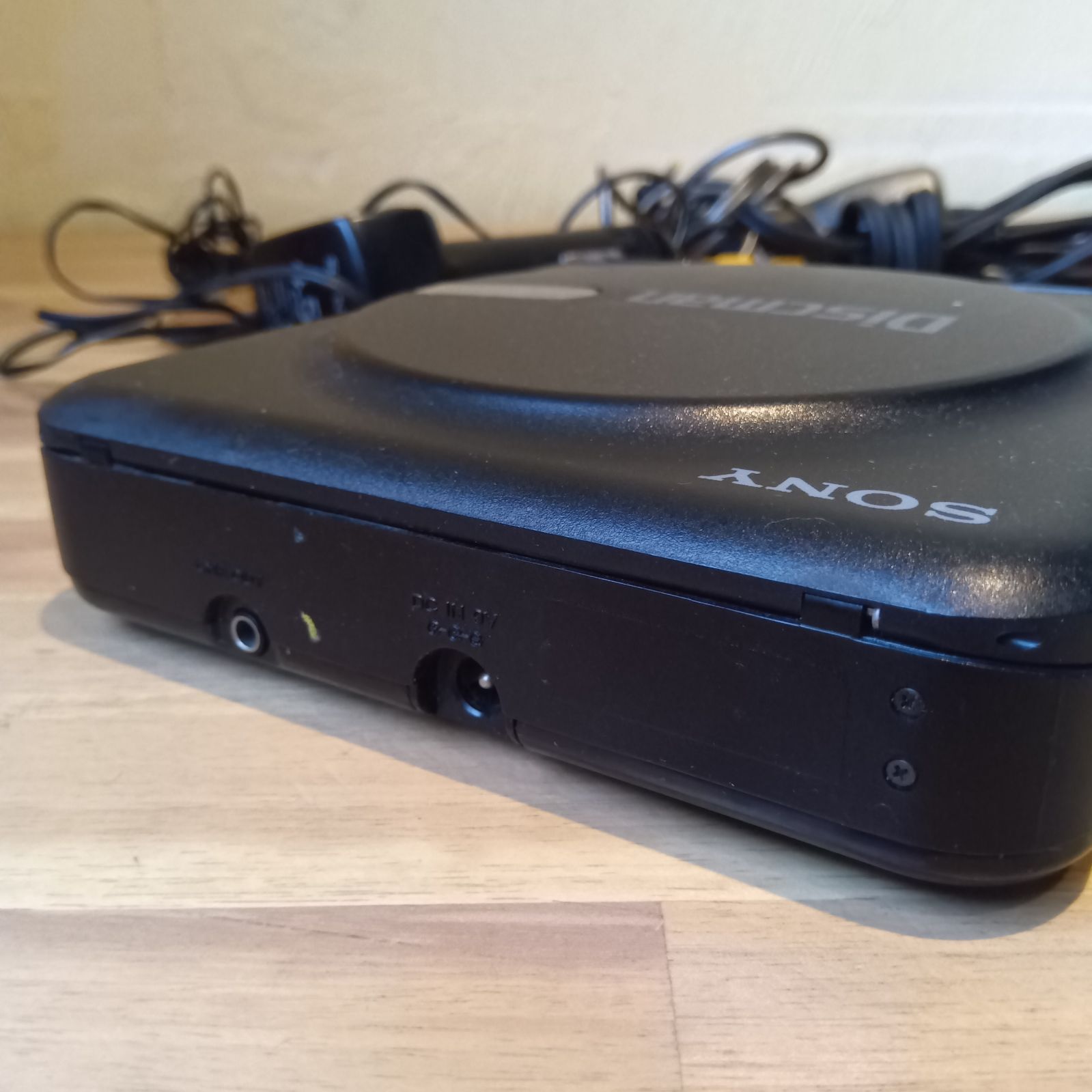 ジャンク SONY Discman D-22 CPA-6 CDA-50 ポータブルCDプレイヤー