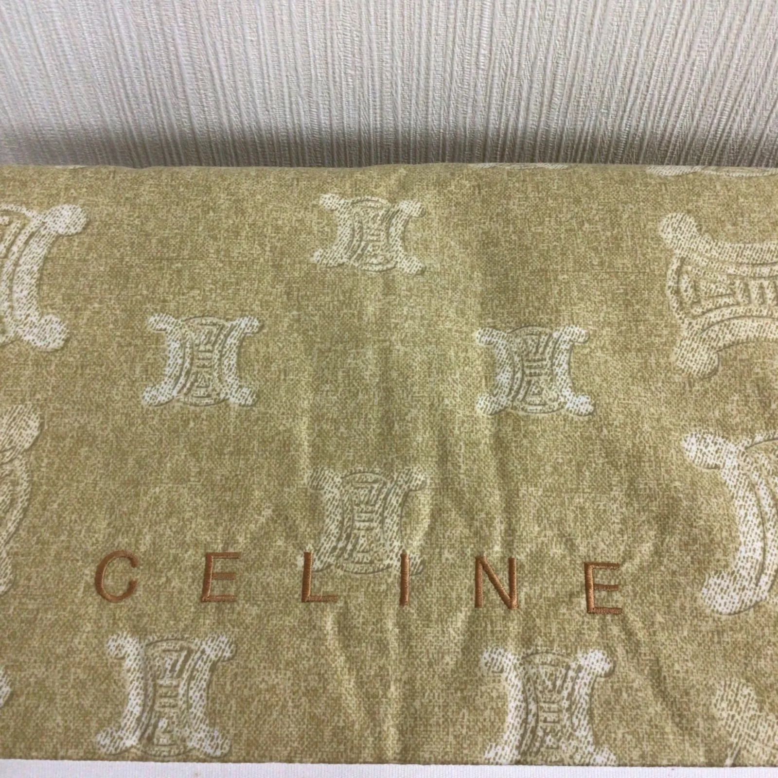 未使用】CELINE（セリーヌ）羽毛肌掛けふとん - メルカリ