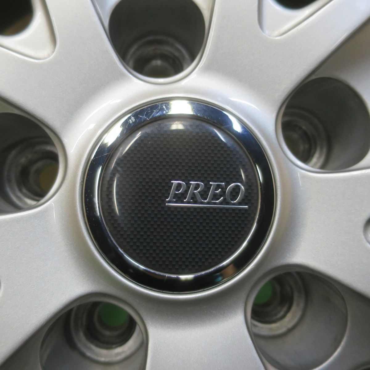 バリ溝！22年！キレイ！9.5分◎スタッドレス 215/65R16 ブリヂストン