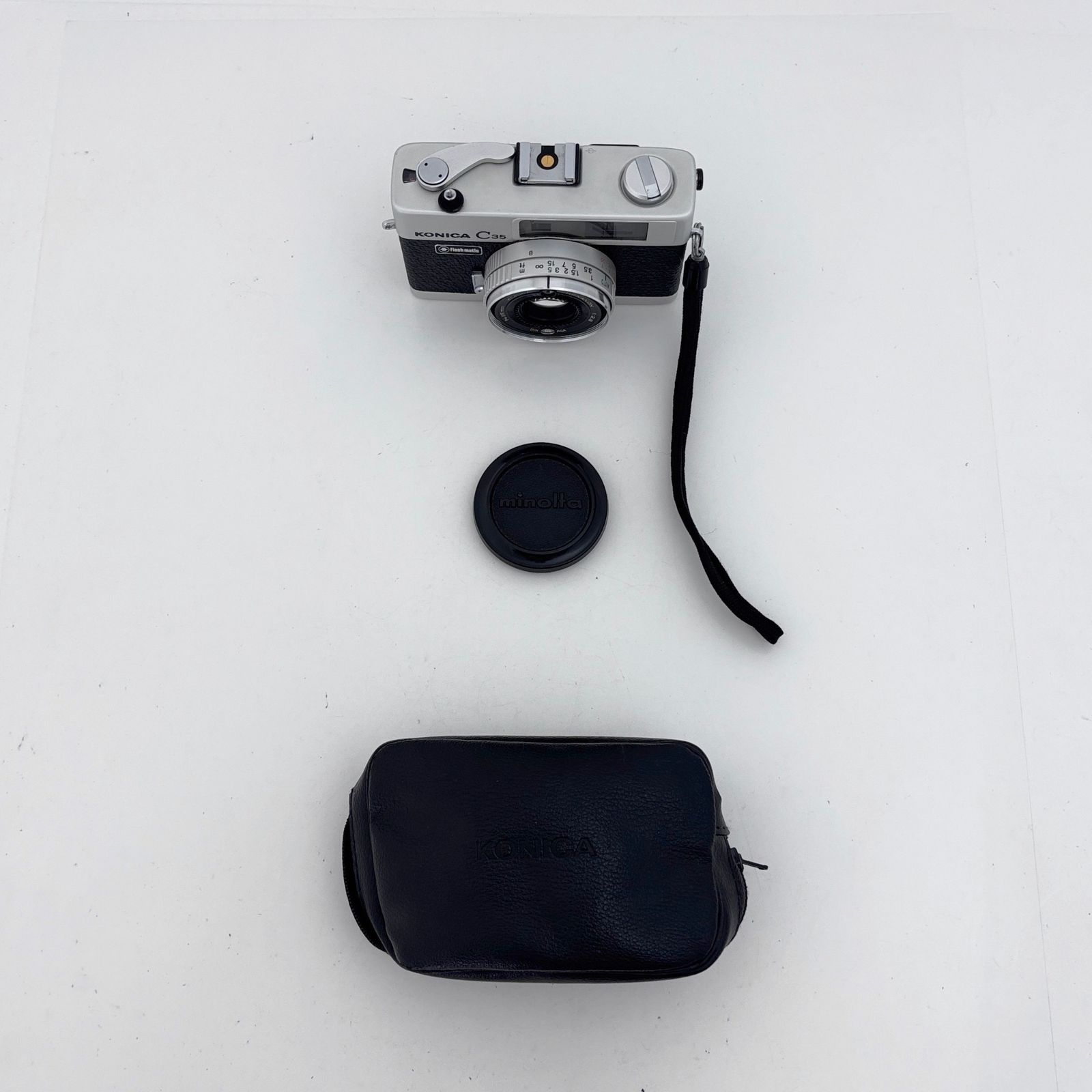 【美品・露出計OK】コニカ C35 ブラック 露出計のみOK【コニカ】KONICA C35 レンジファインダーフィルムカメラ