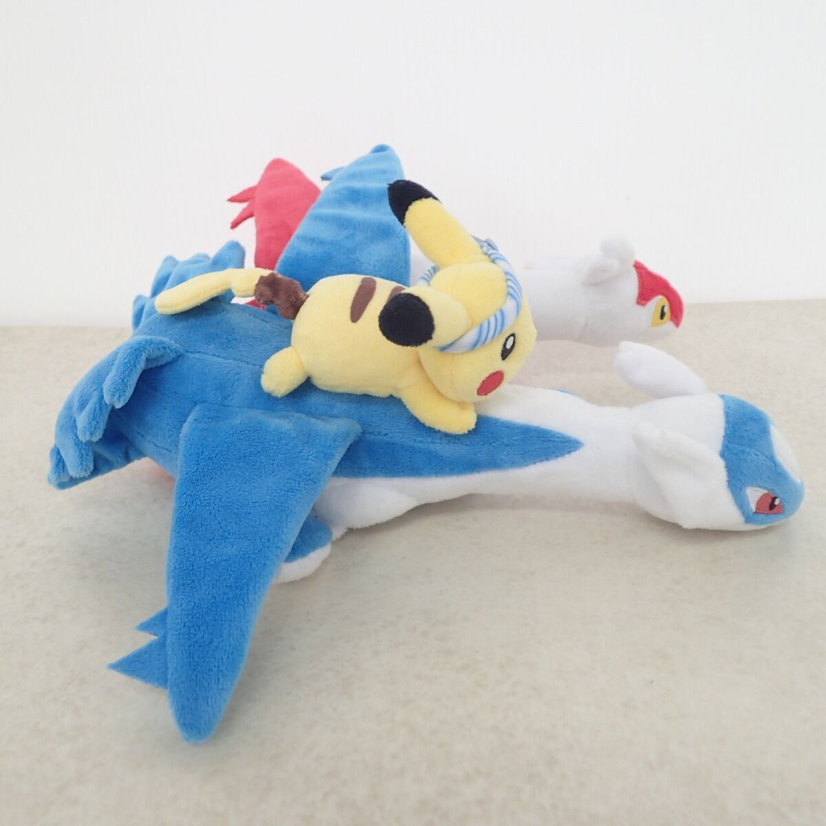 ポケモンセンター ぬいぐるみ ラティアスラティオスピカチュウ