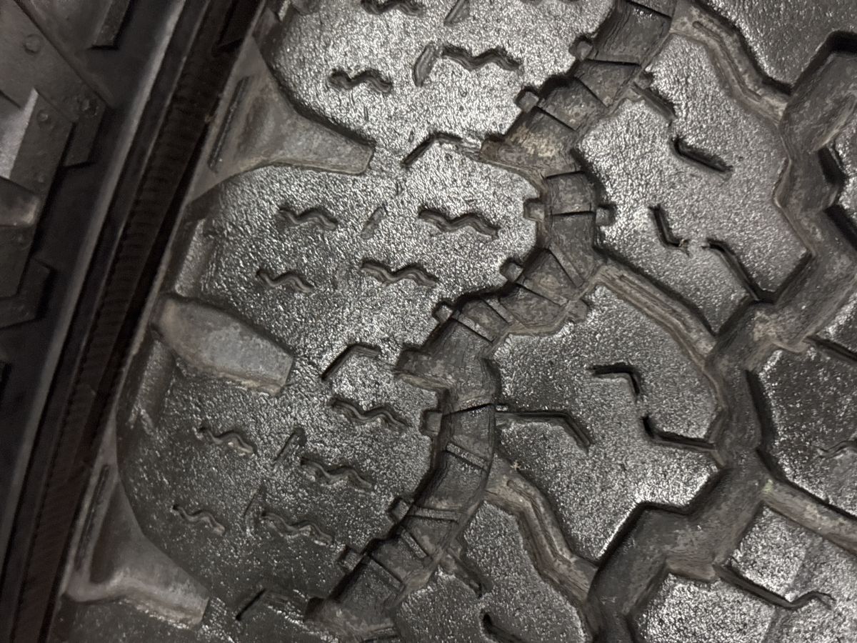 程度良好】グッドイヤー ラングラーオールテレーンアドベンチャー 255