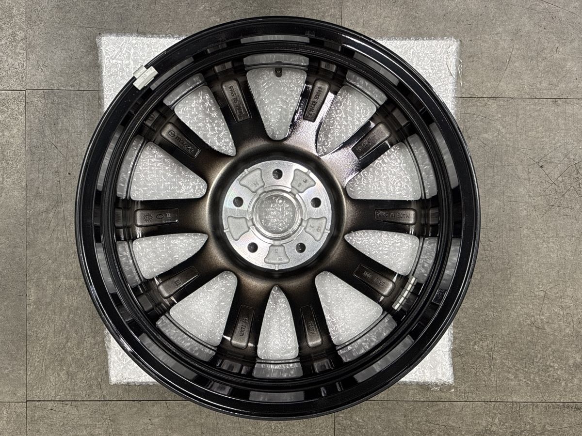 新車外し 美品】マツダ MAZDA3 ブラックトーンエディション 純正 18in