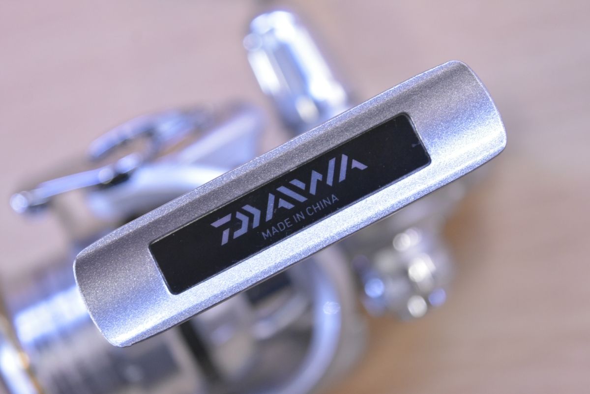 ダイワ 11 カルディア 2004 DAIWA CALDIA スピニングリール アジング