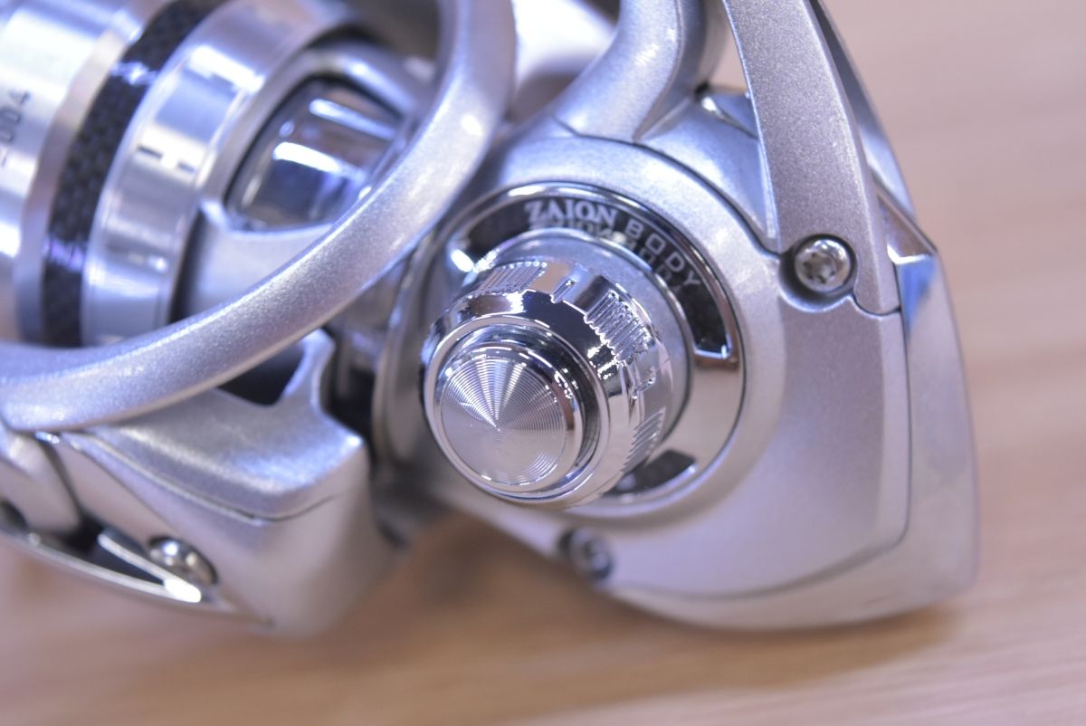 ダイワ 11 カルディア 2004 DAIWA CALDIA スピニングリール アジング