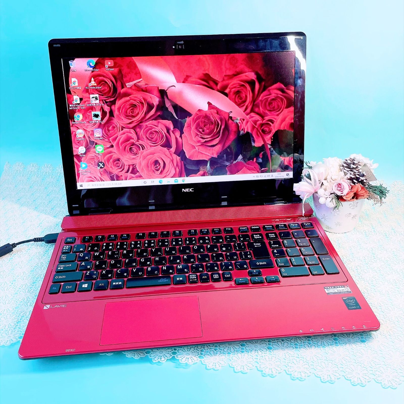 ブルーレイ観れるノートパソコン❣️人気レッド✨️動作良好Corei7